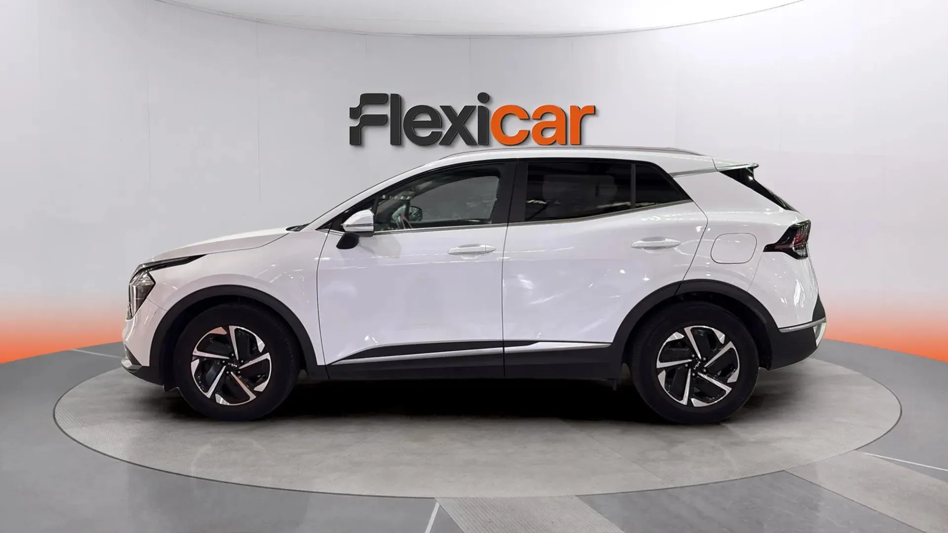 Kia Sportage 1.6 T-GDi Drive 4x2 - foto 4