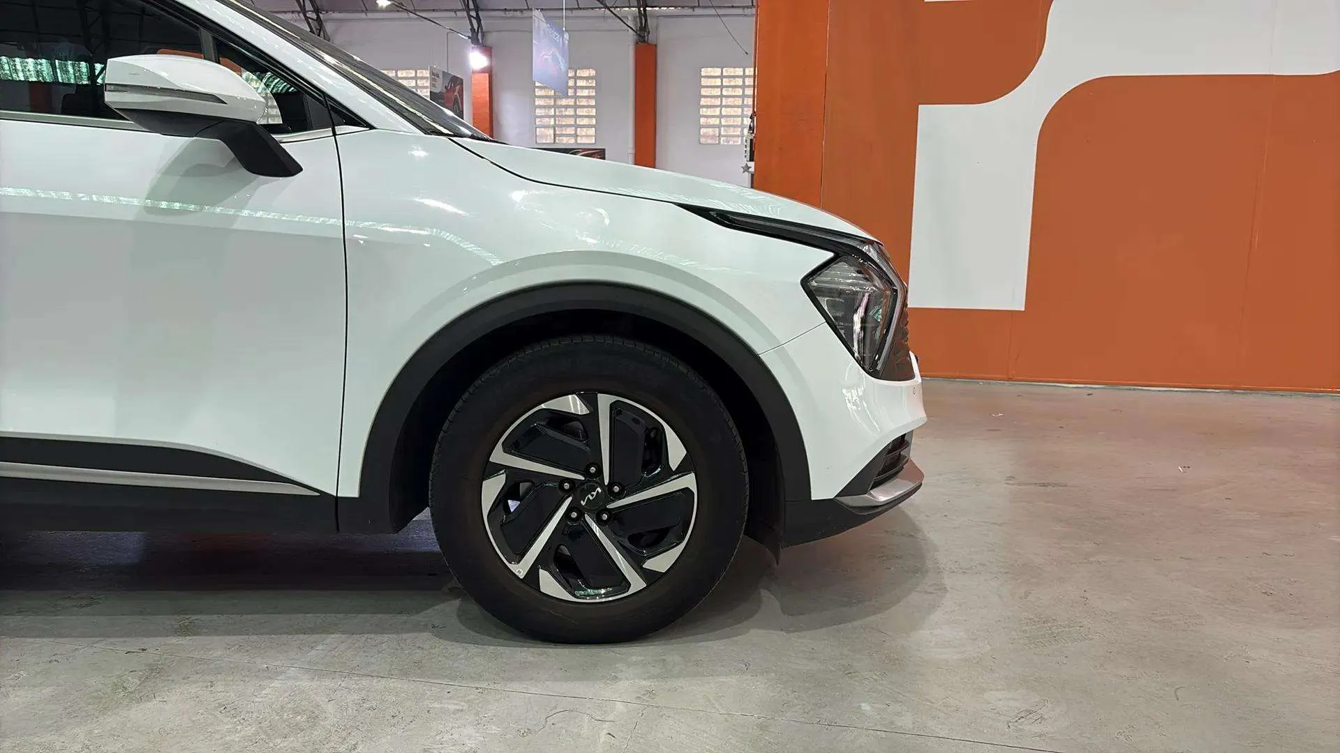 Kia Sportage 1.6 T-GDi Drive 4x2 - foto 23