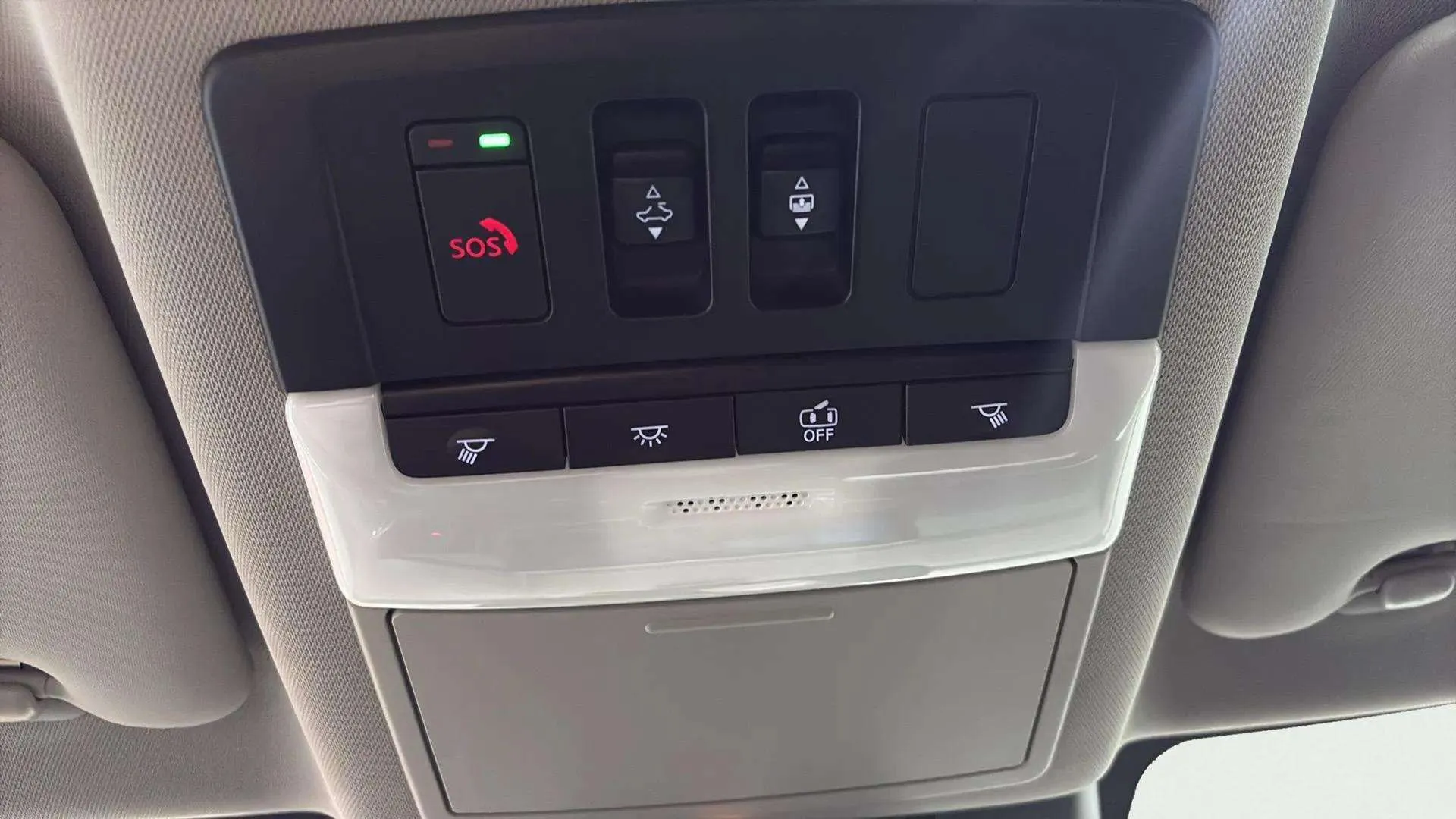 Nissan X-Trail 5 plazas 1.5T VC MHEV 4x2 N-Connecta - foto 15