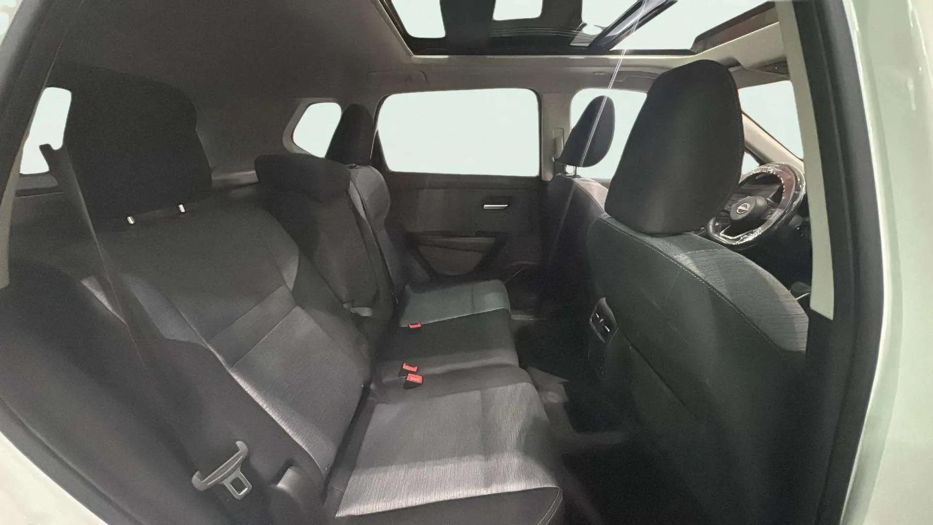 Nissan X-Trail 5 plazas 1.5T VC MHEV 4x2 N-Connecta - foto 17