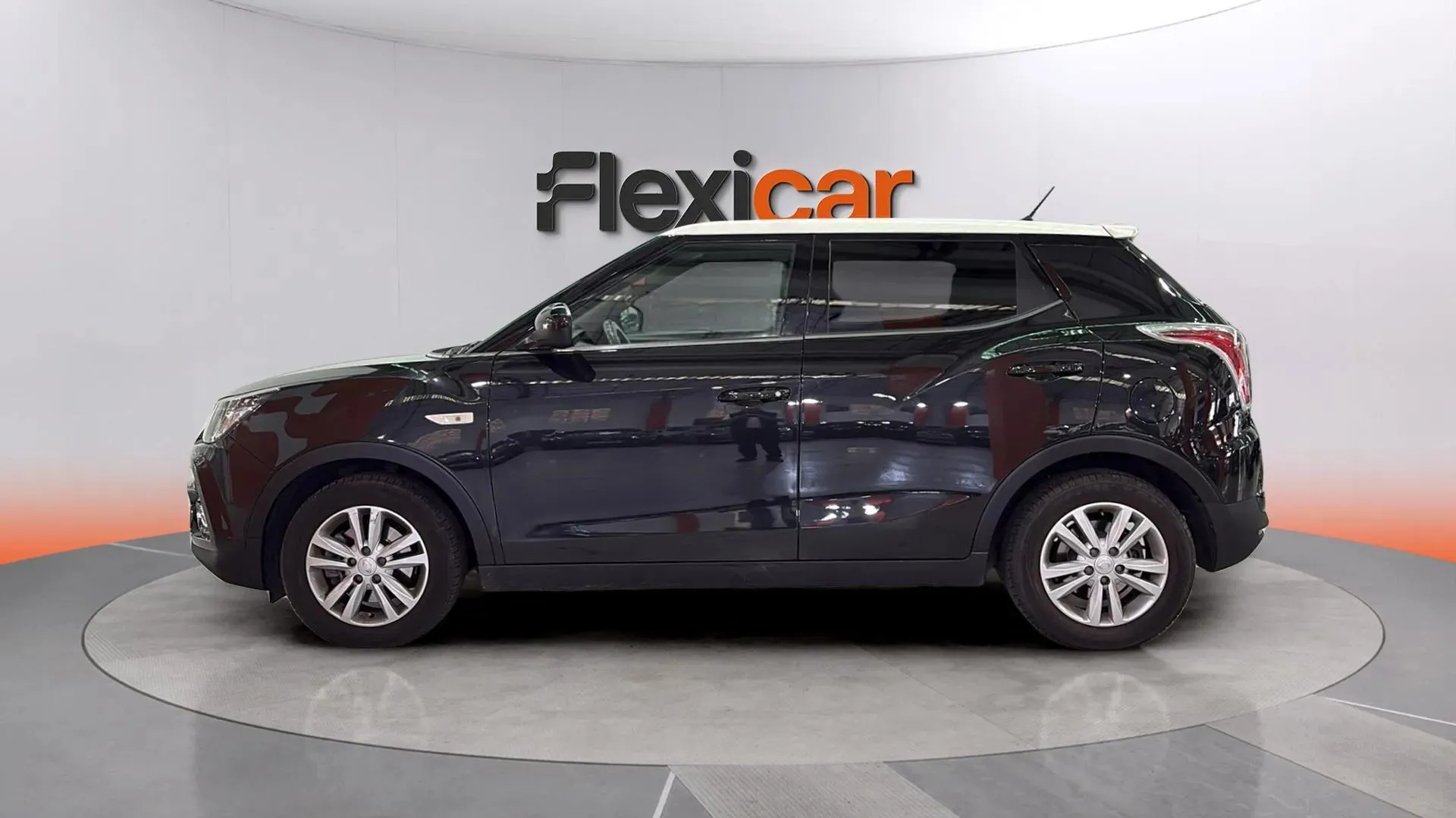 SsangYong Tivoli G16 Limited 4x2 - foto 4
