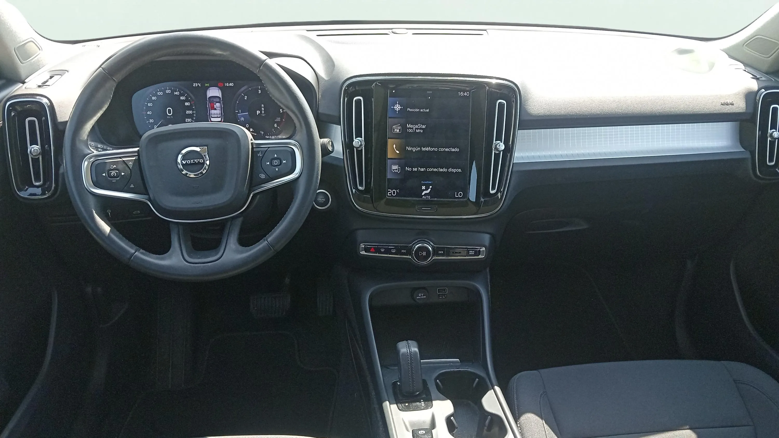 Volvo XC40 2.0 D3 Inscription - foto 16