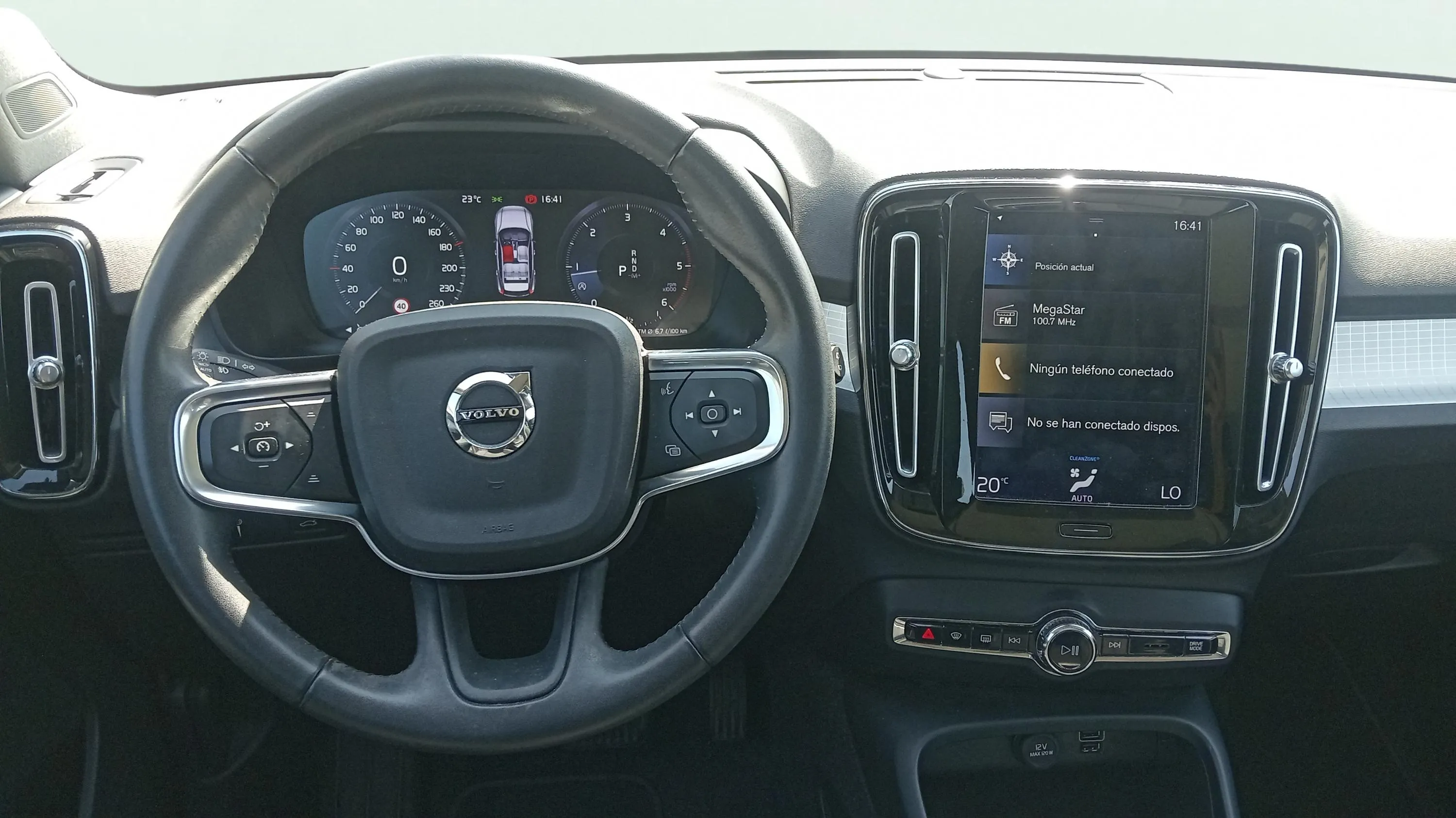 Volvo XC40 2.0 D3 Inscription - foto 17