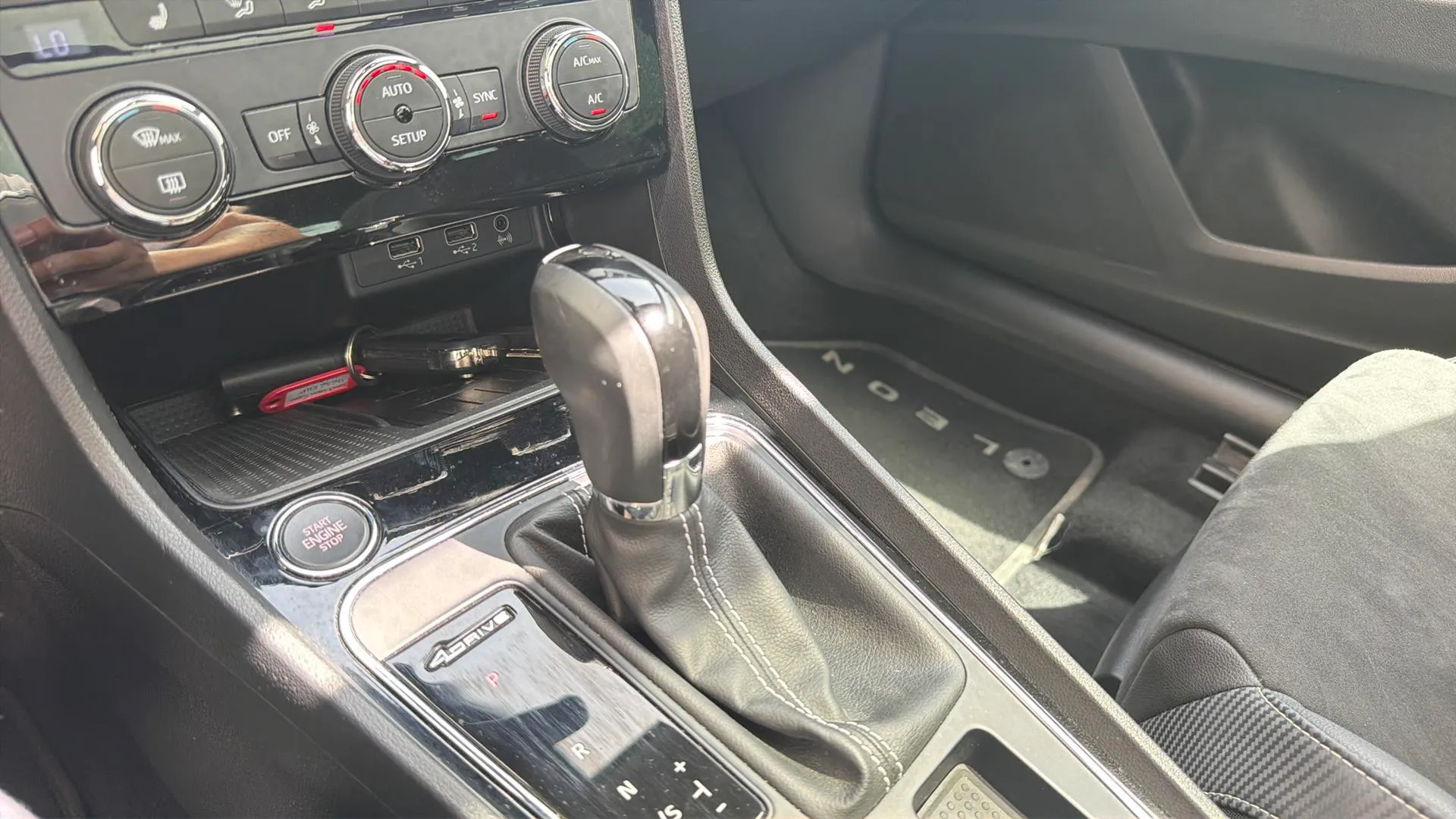 SEAT León 2.0 TSI DSG-6 Cupra - foto 18