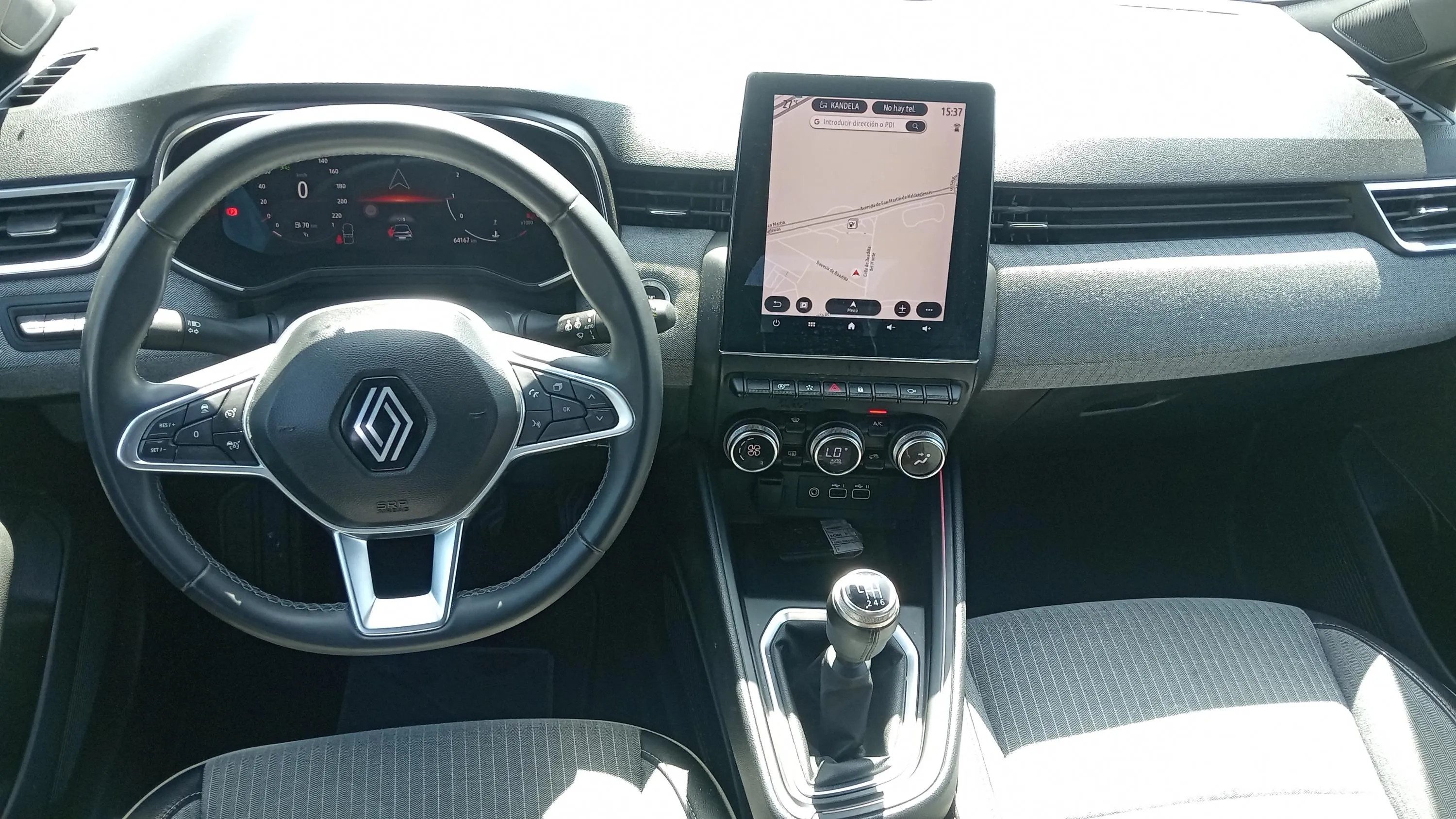 Renault Clio Techno TCe 90 - foto 15