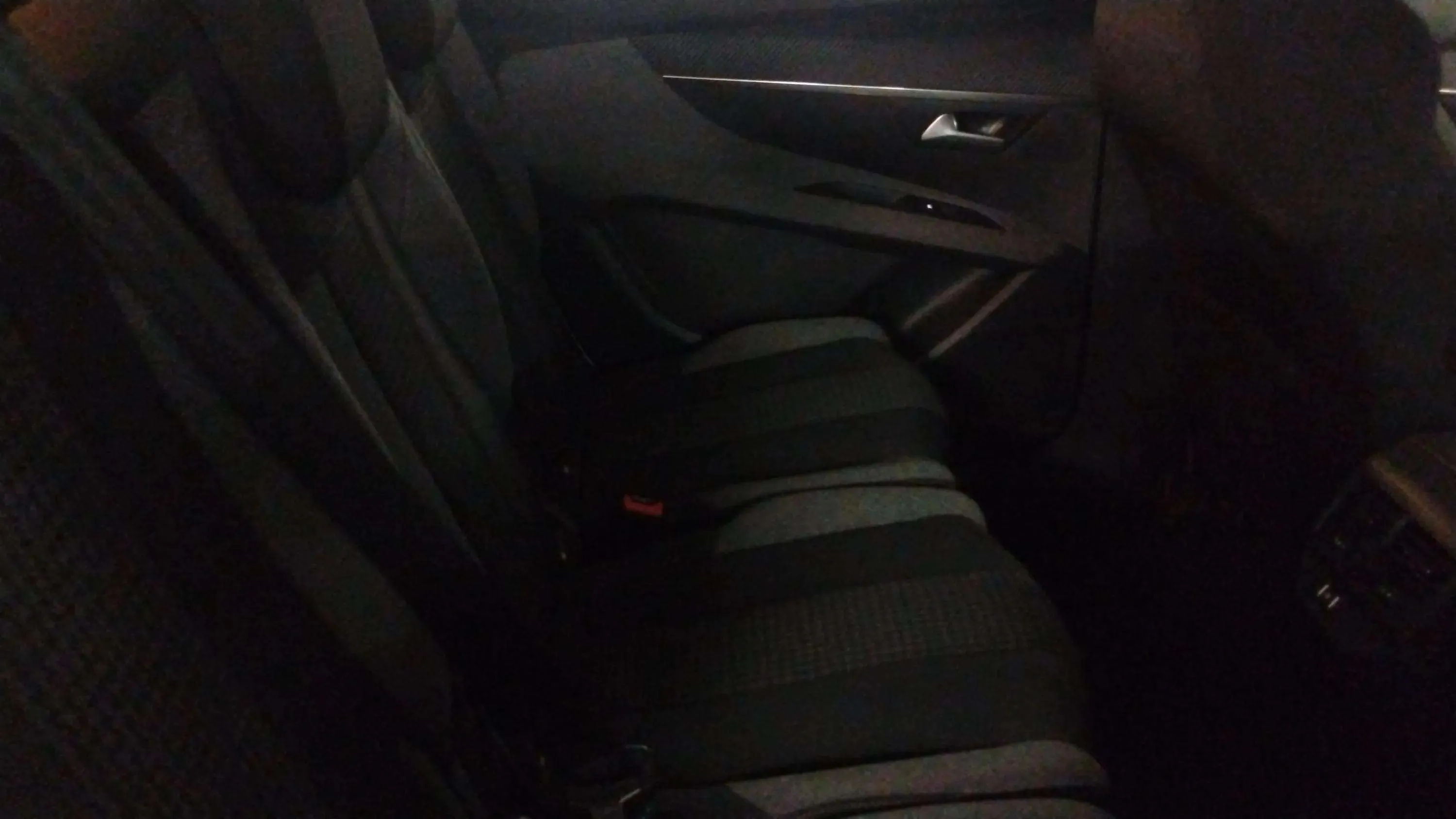 Peugeot 5008 1.5 BlueHDi Active - foto 12