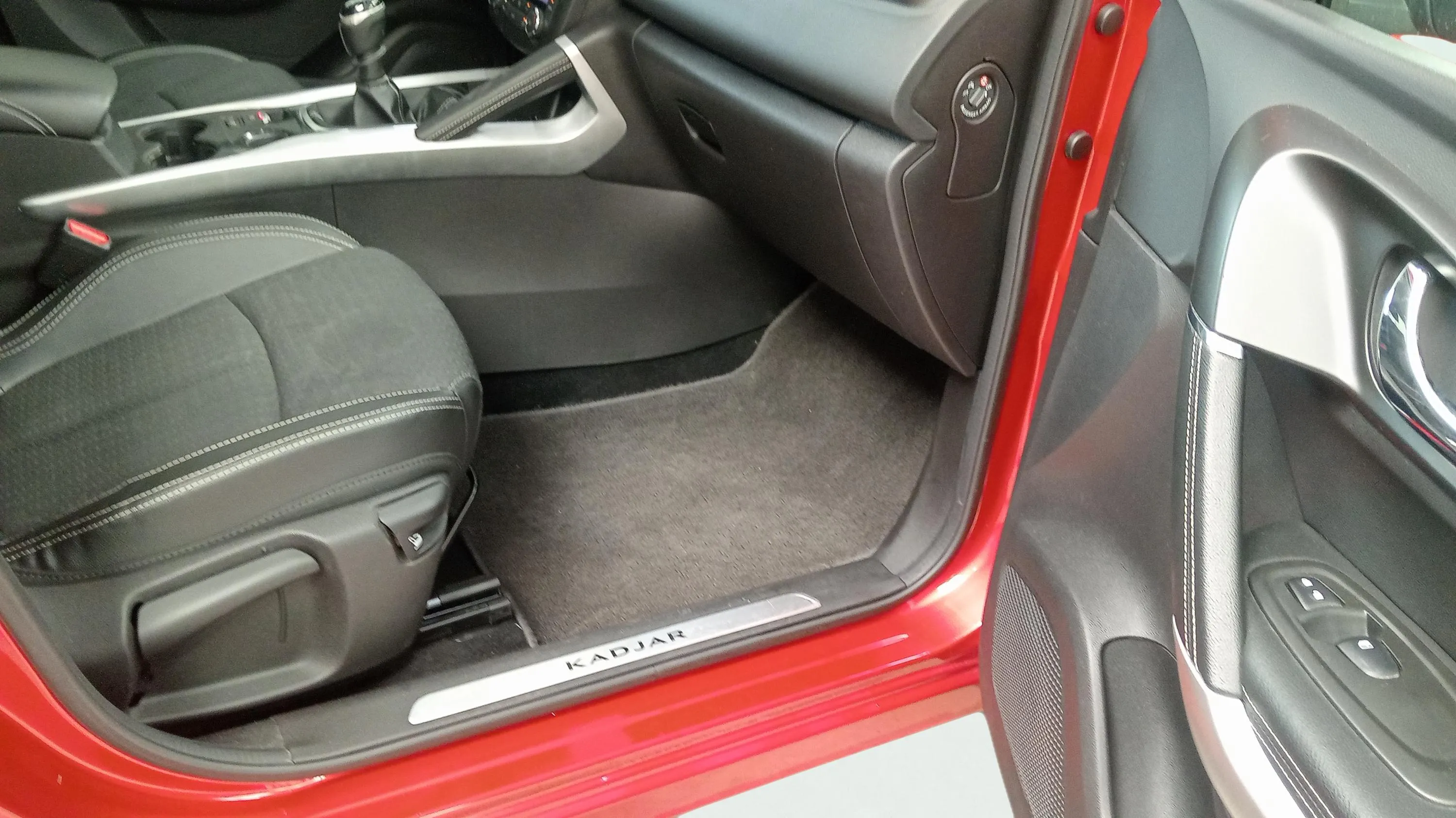 Renault Kadjar Limited GPF TCe 18 - foto 17