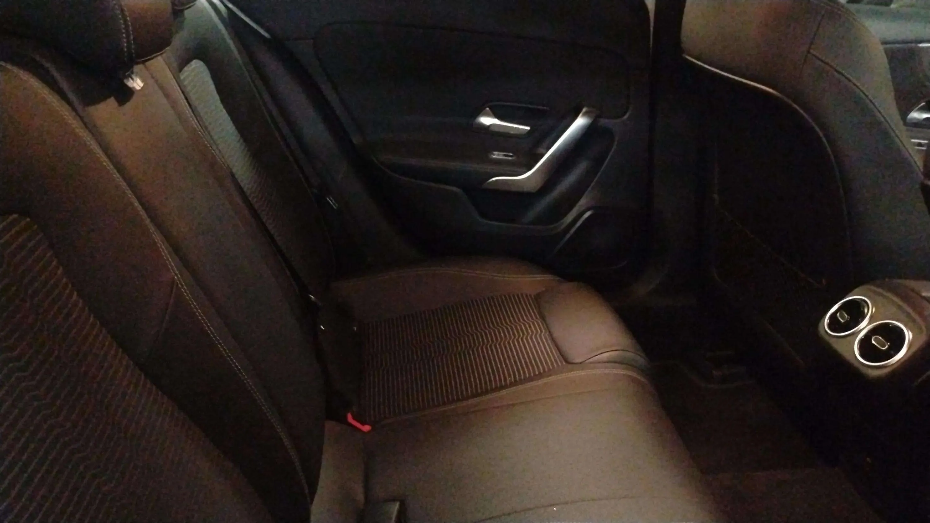 Mercedes-Benz Clase A A 250 e - foto 12
