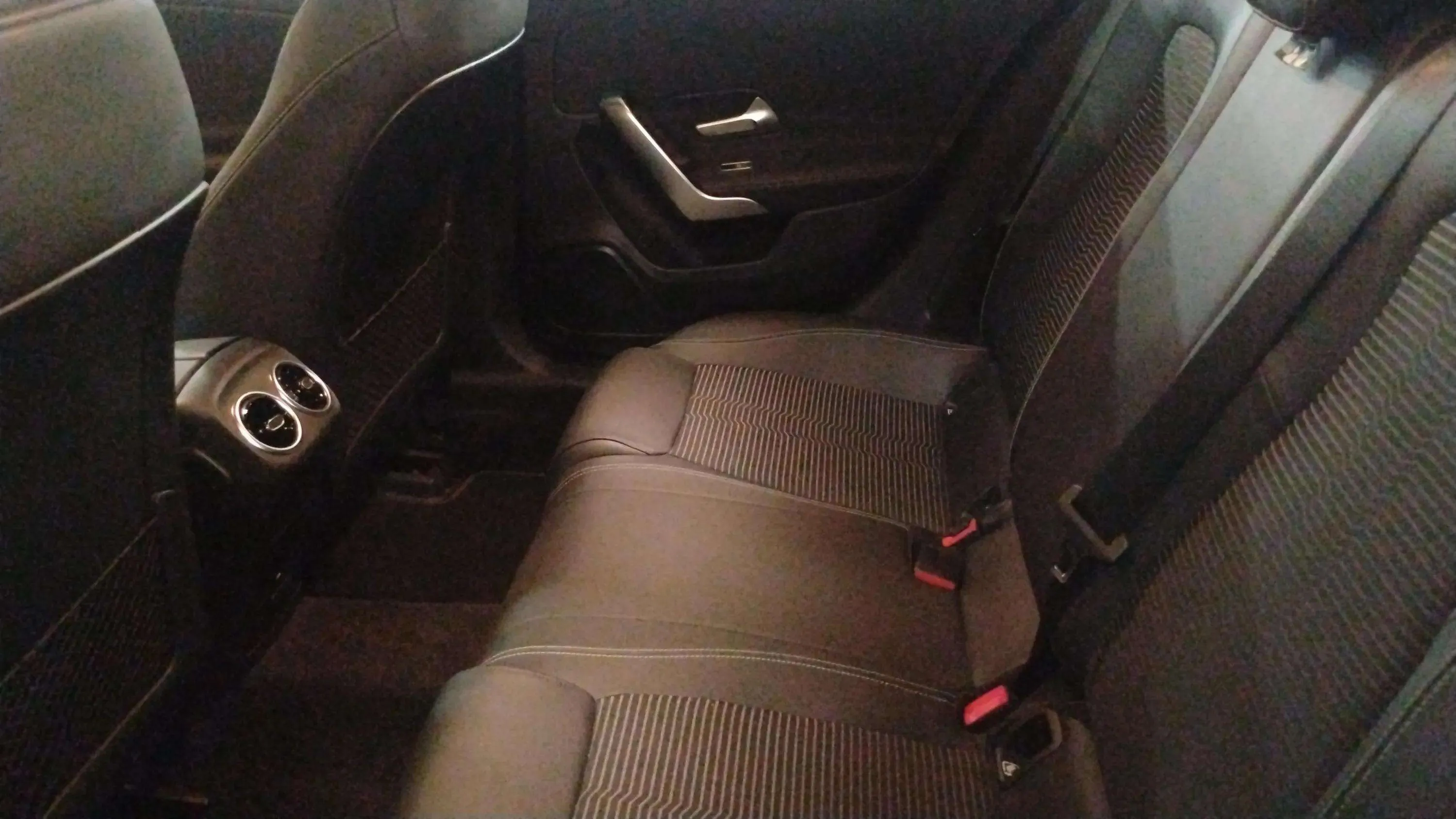 Mercedes-Benz Clase A A 250 e - foto 10