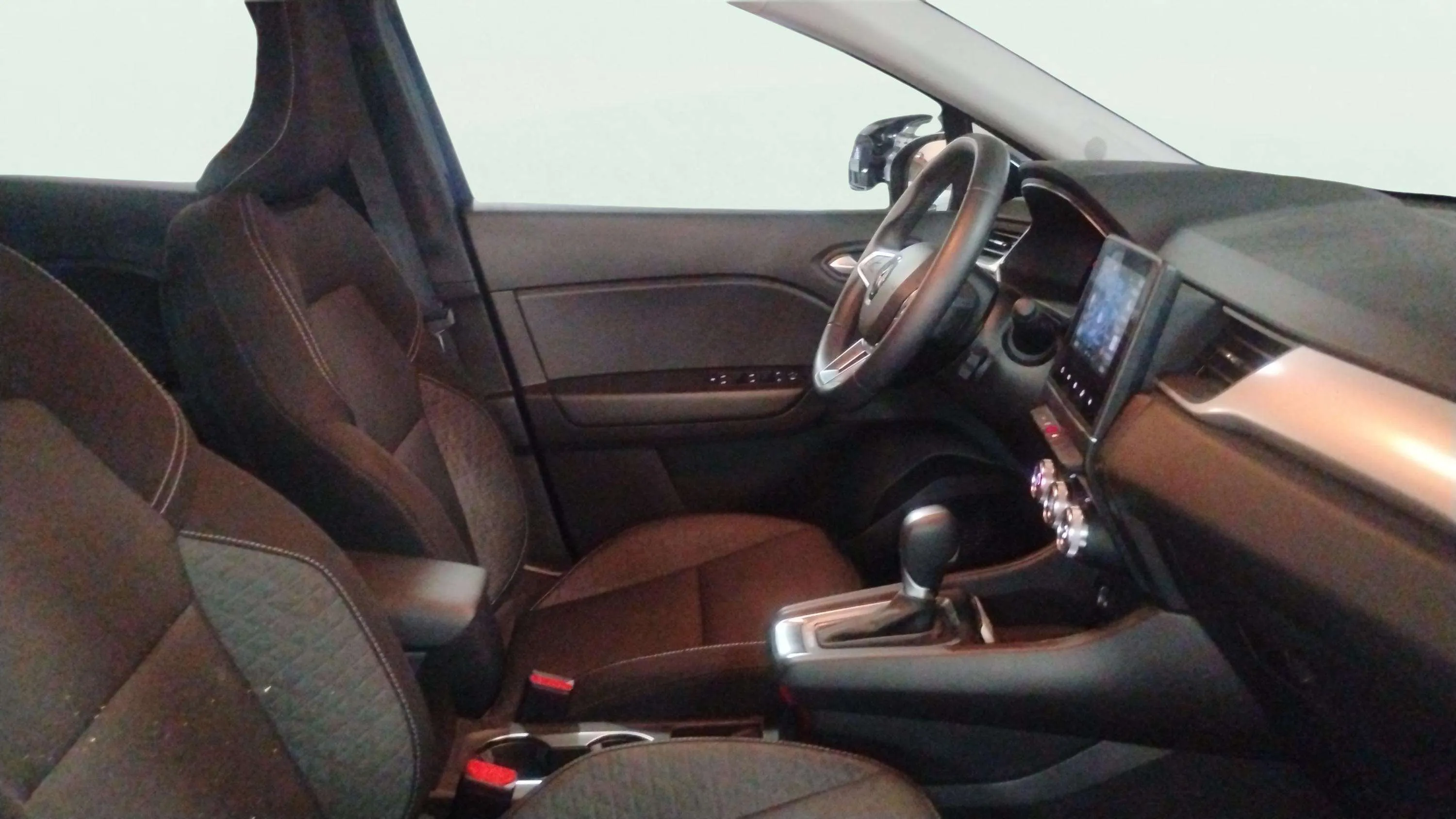 Renault Captur evolution E-Tech PHEV - foto 14
