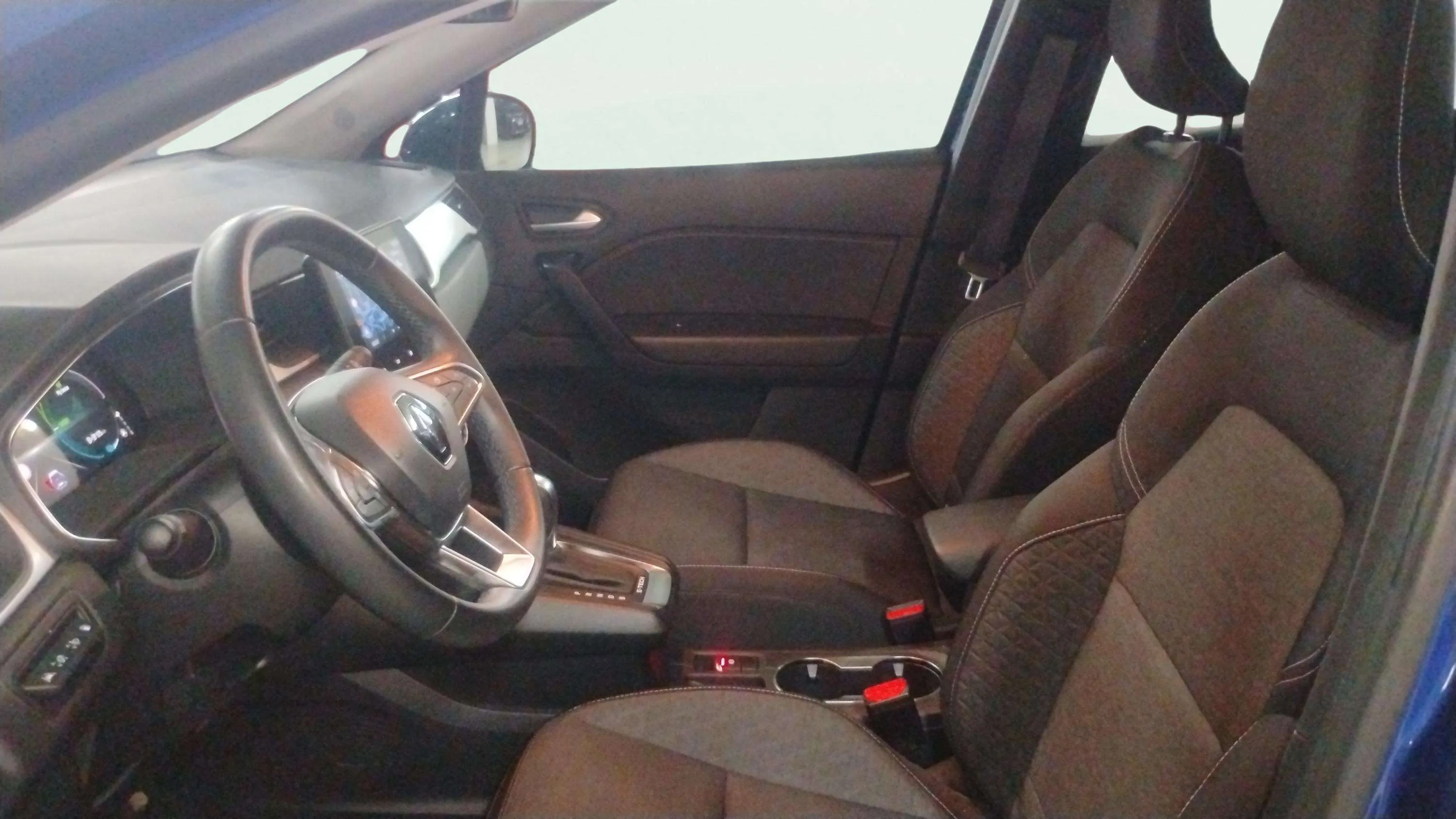 Renault Captur evolution E-Tech PHEV - foto 7