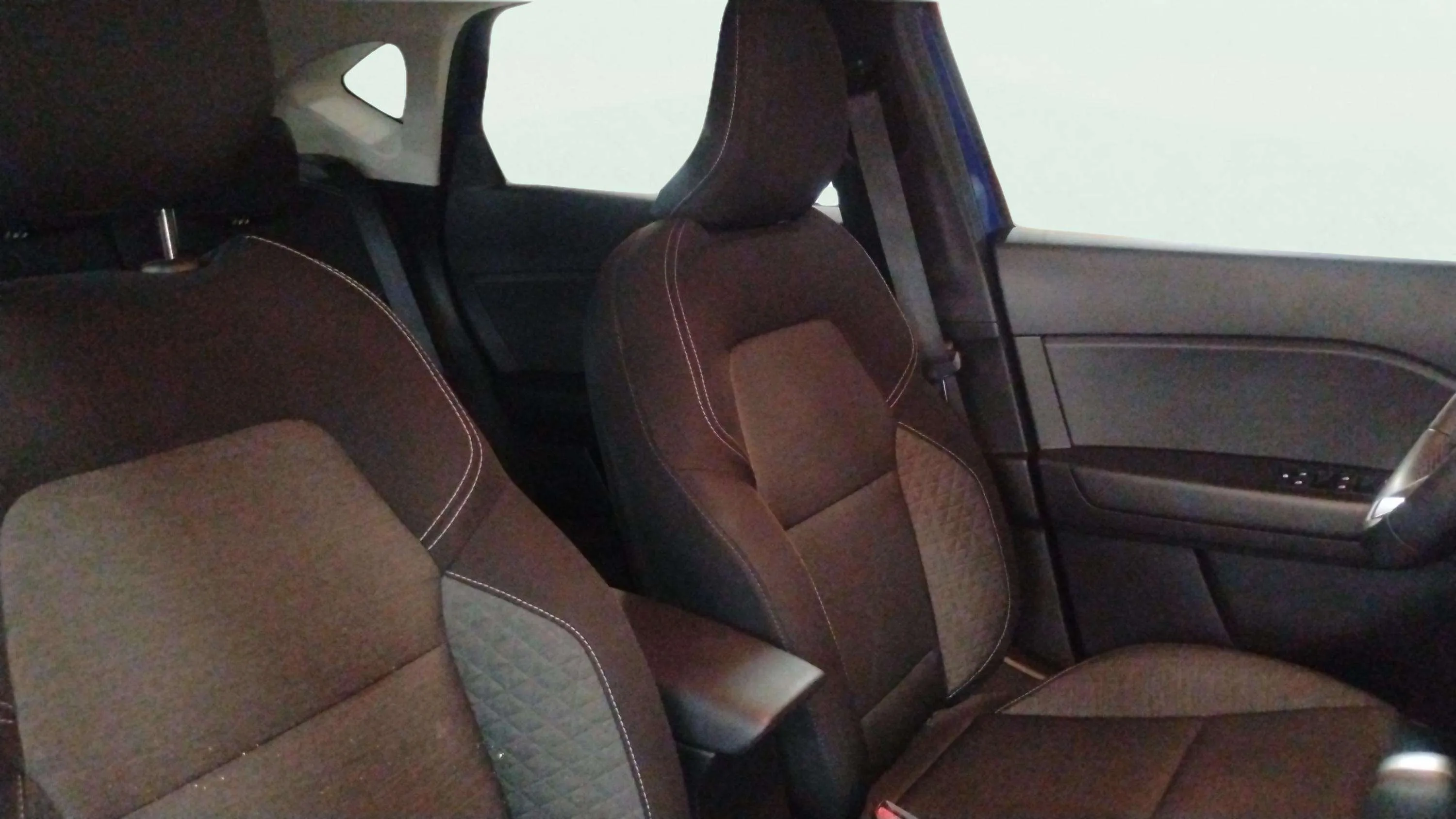 Renault Captur evolution E-Tech PHEV - foto 15
