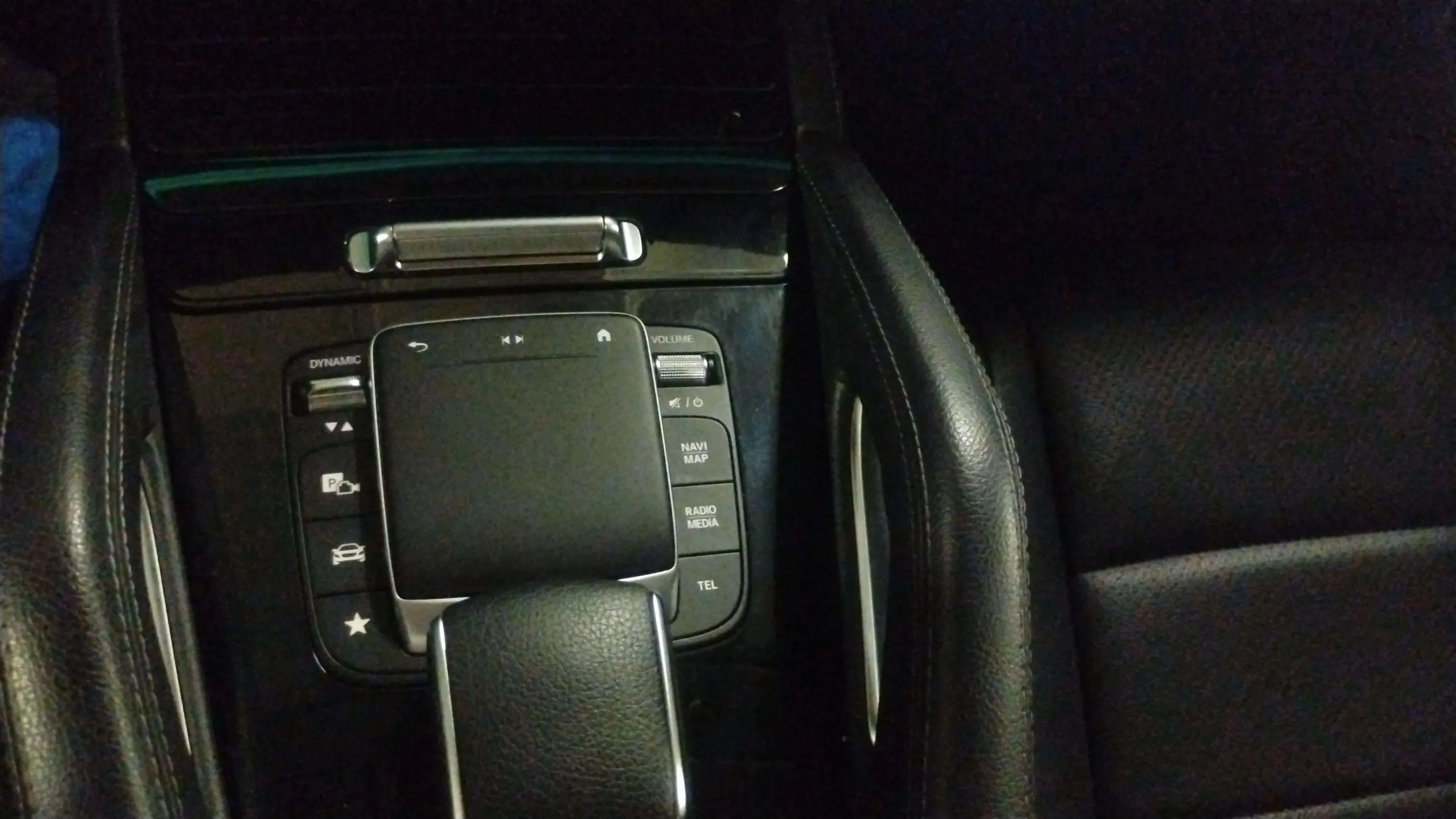 Mercedes-Benz GLE 350 de 4MATIC (Híbrido Enchufable) - foto 23