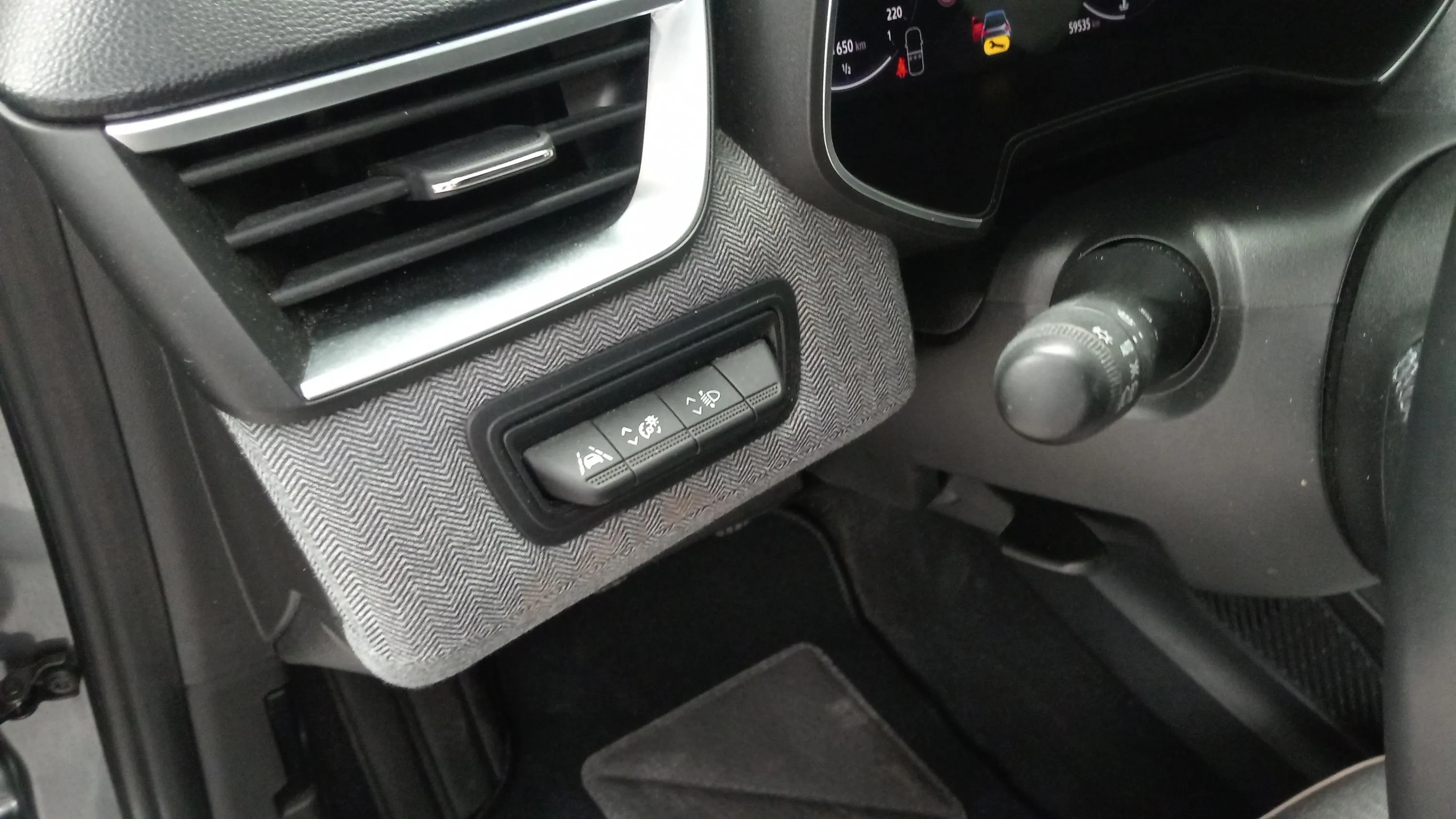 Renault Clio Equilibre TCe - foto 24