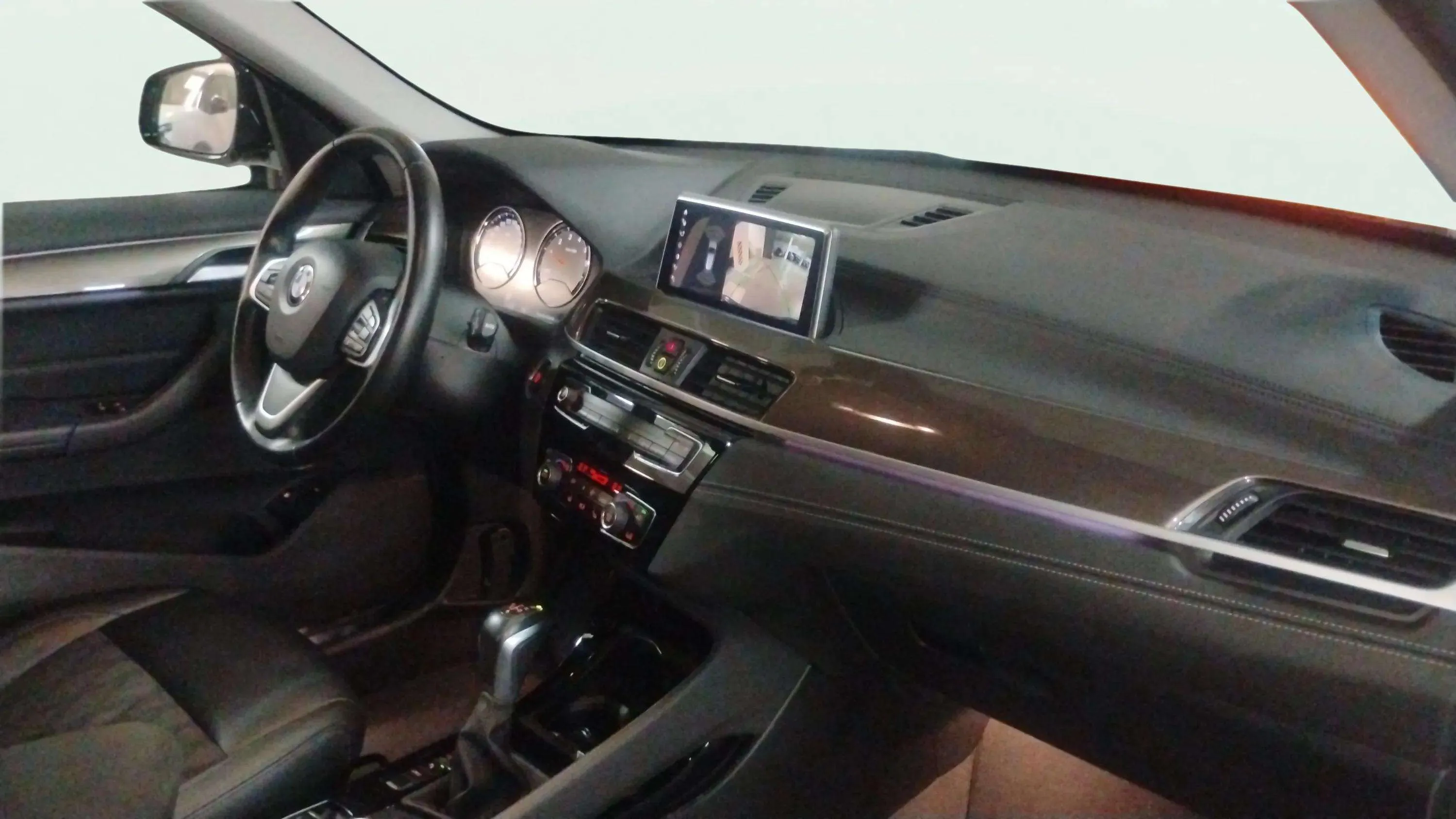 BMW X1 xDrive25e - foto 8