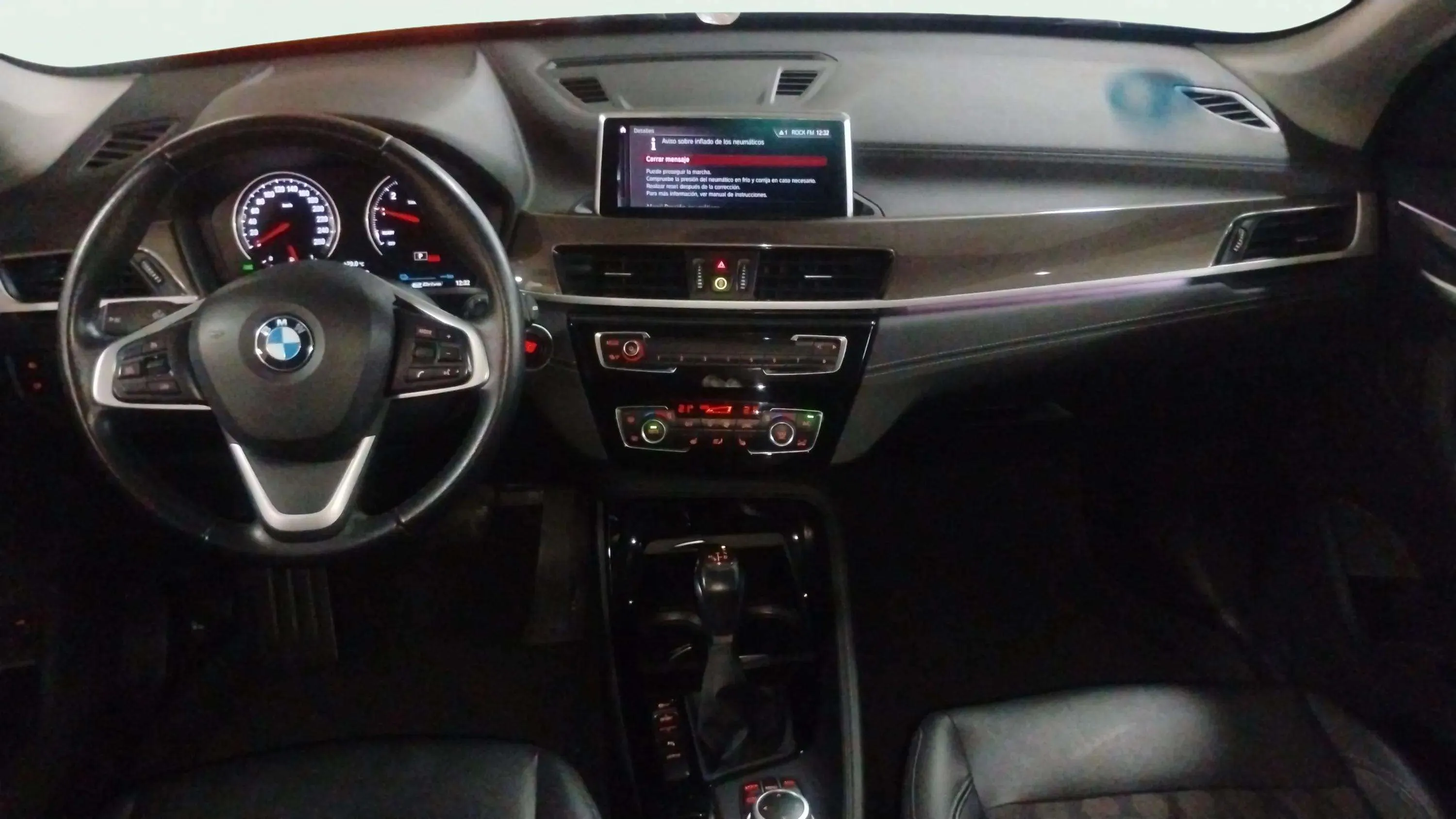 BMW X1 xDrive25e - foto 17