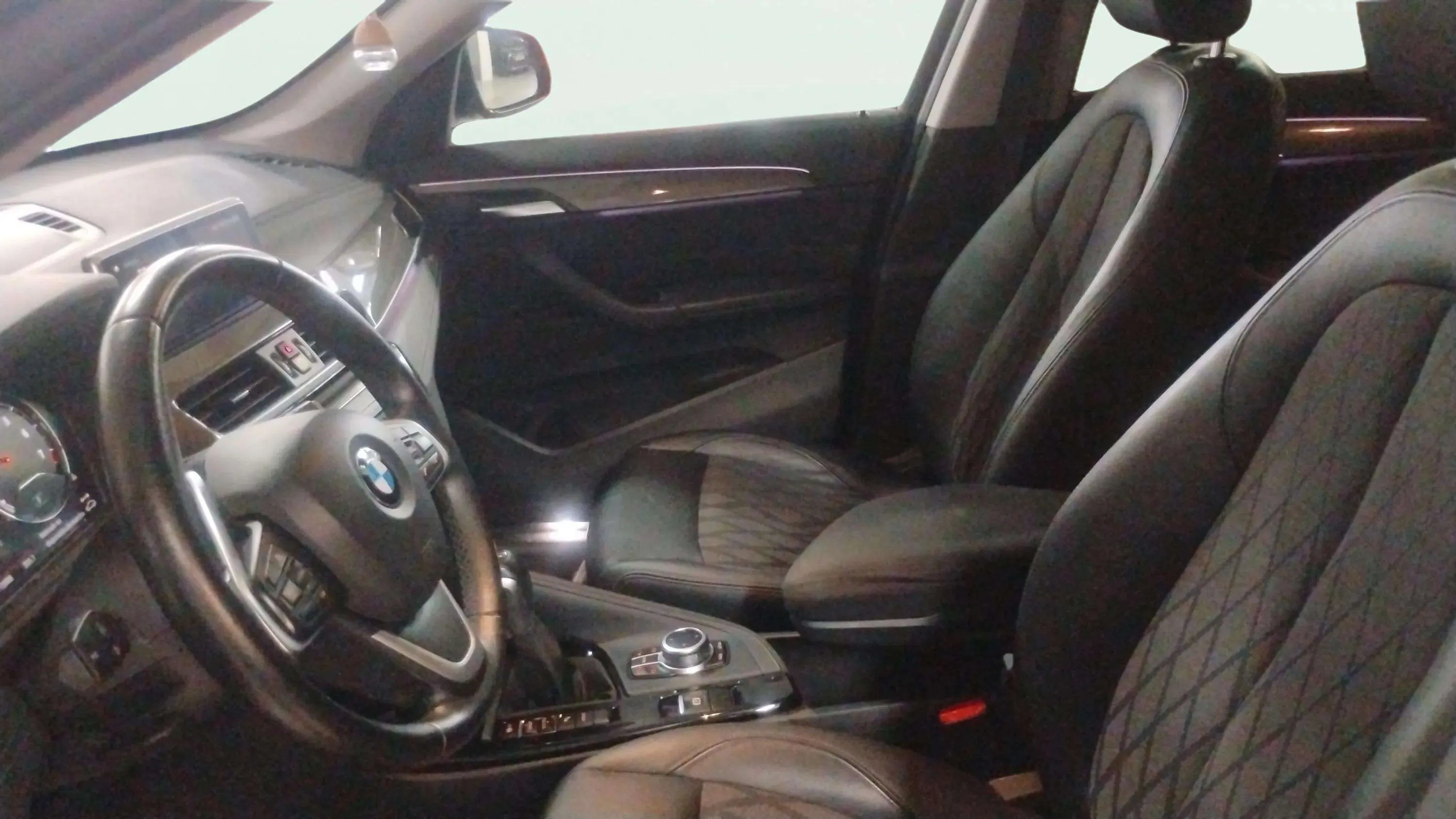 BMW X1 xDrive25e - foto 6