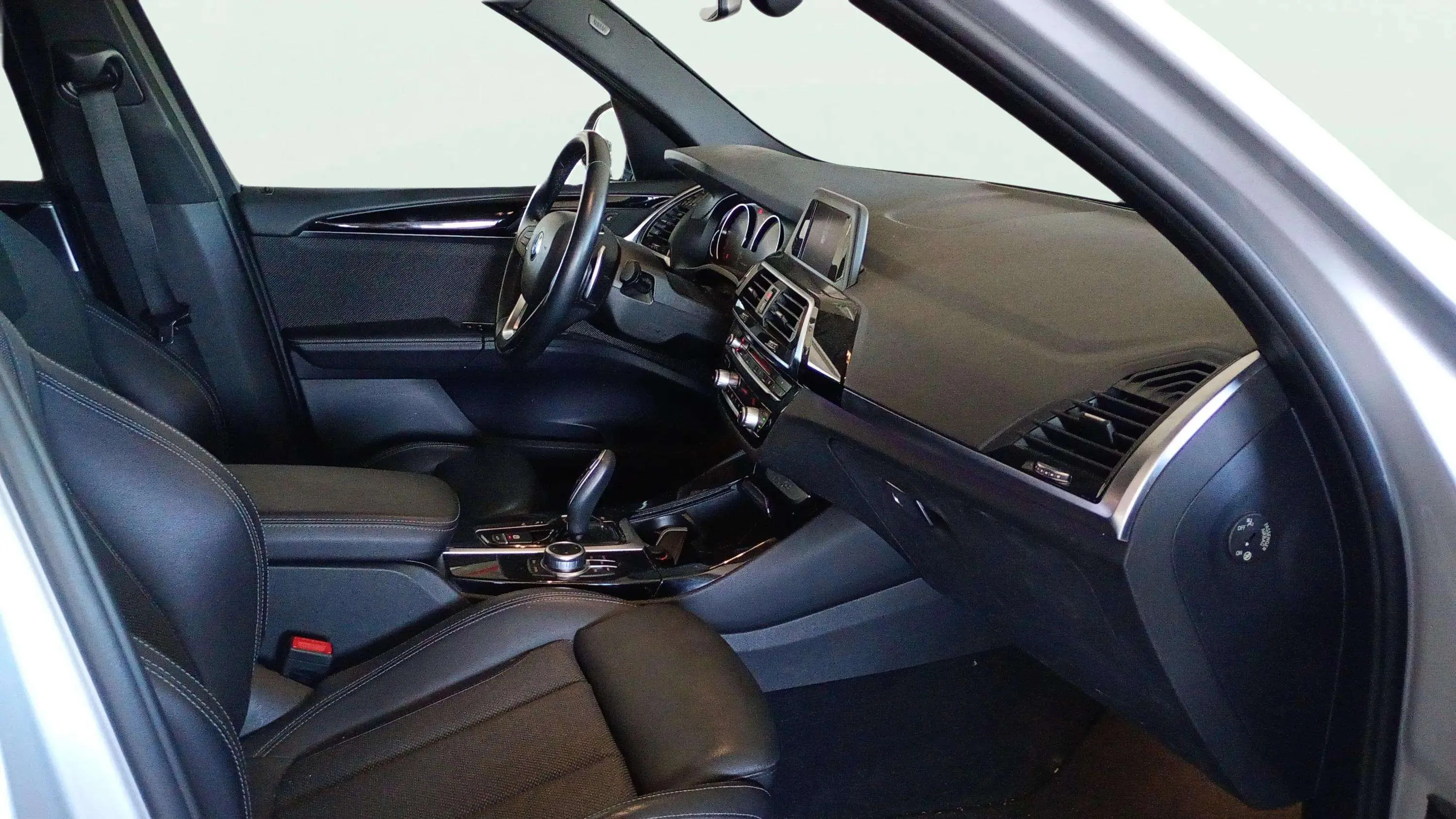 BMW X3 xDrive20d - foto 12