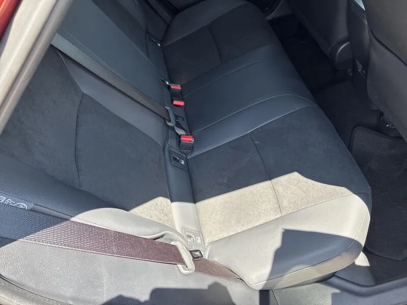 Toyota C-HR Hybrid 200 GR Sport - foto 24