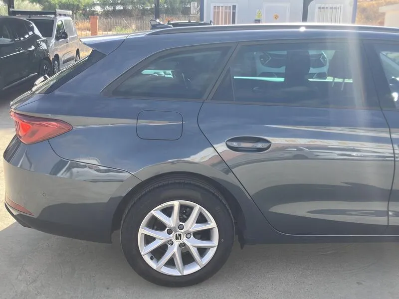 SEAT León 2.0 TDI Sportstourer Style - foto 24