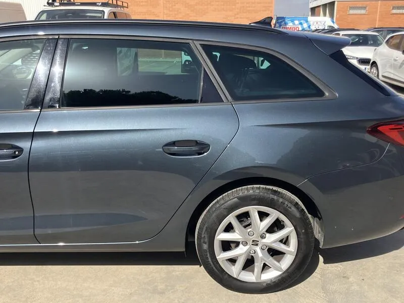 SEAT León 2.0 TDI Sportstourer Style - foto 21