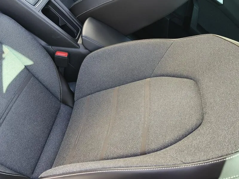 SEAT León 1.5 eTSI Xcellence - foto 29