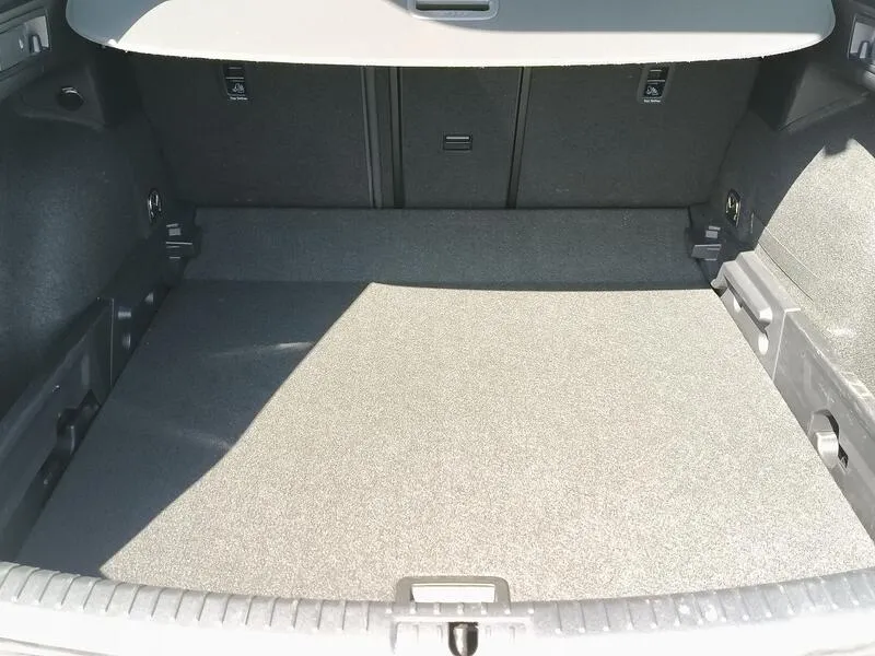 SEAT León 1.5 eTSI Xcellence - foto 18