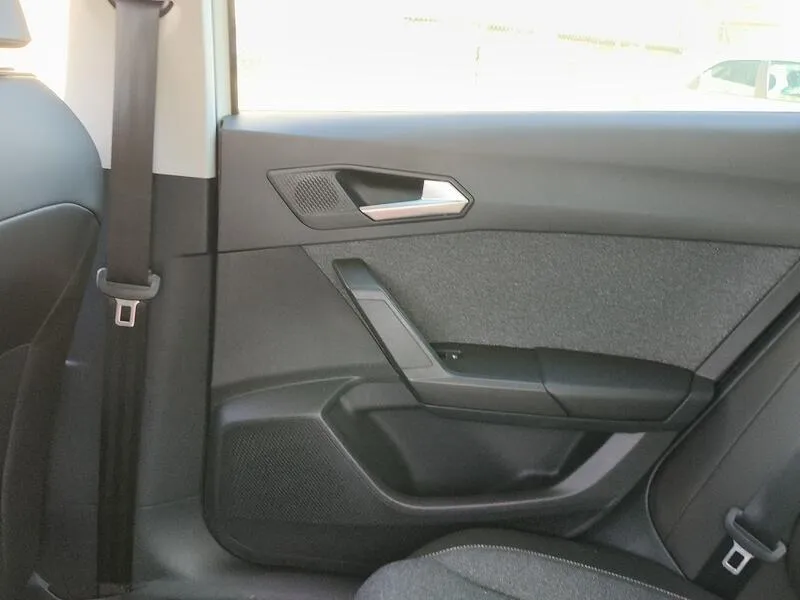 SEAT León 1.5 eTSI Xcellence - foto 26