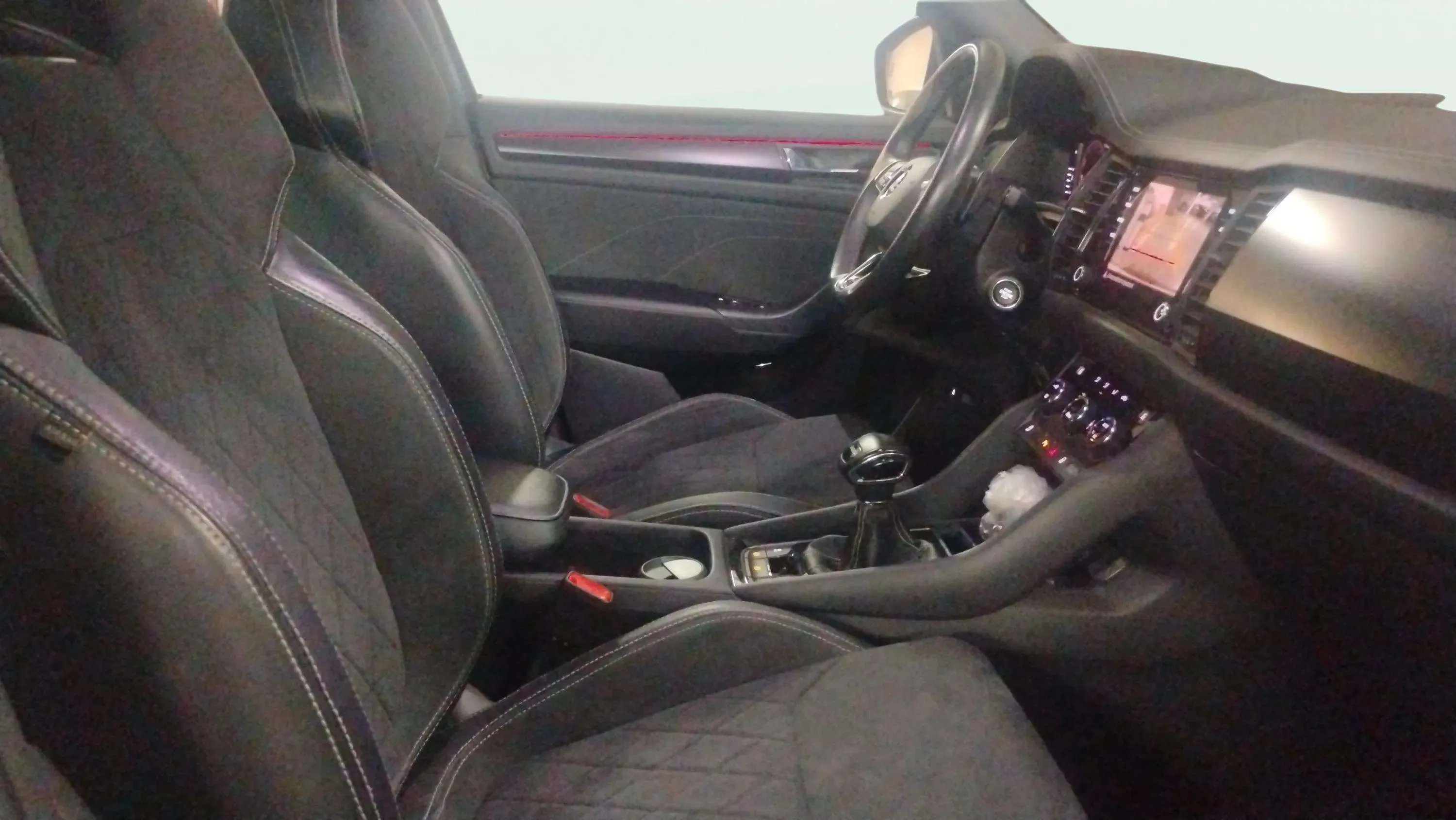 Škoda Kodiaq 2.0 TDI DSG 4x2 Sportline - foto 19