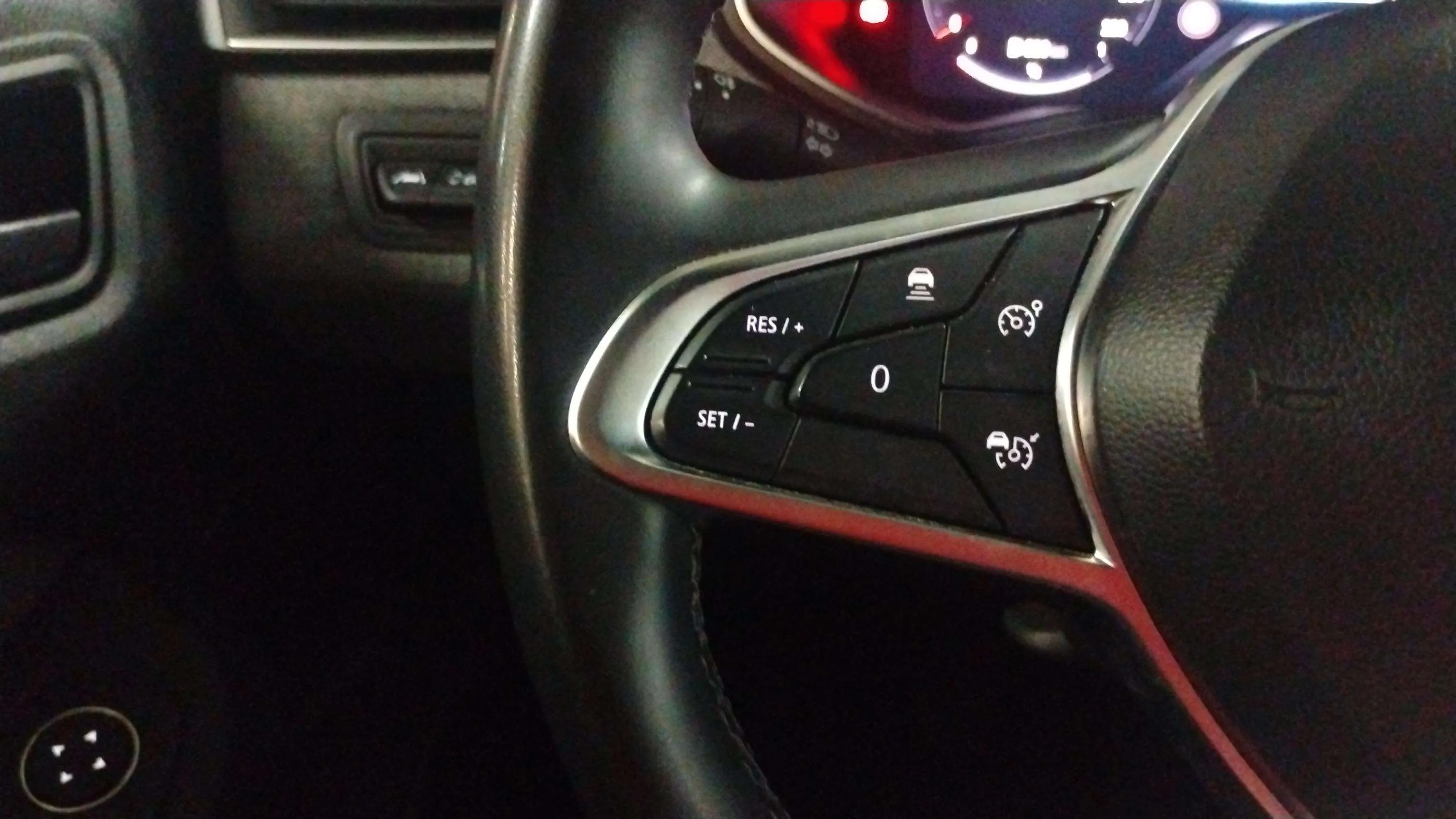 Renault Clio Techno TCe 90 - foto 19