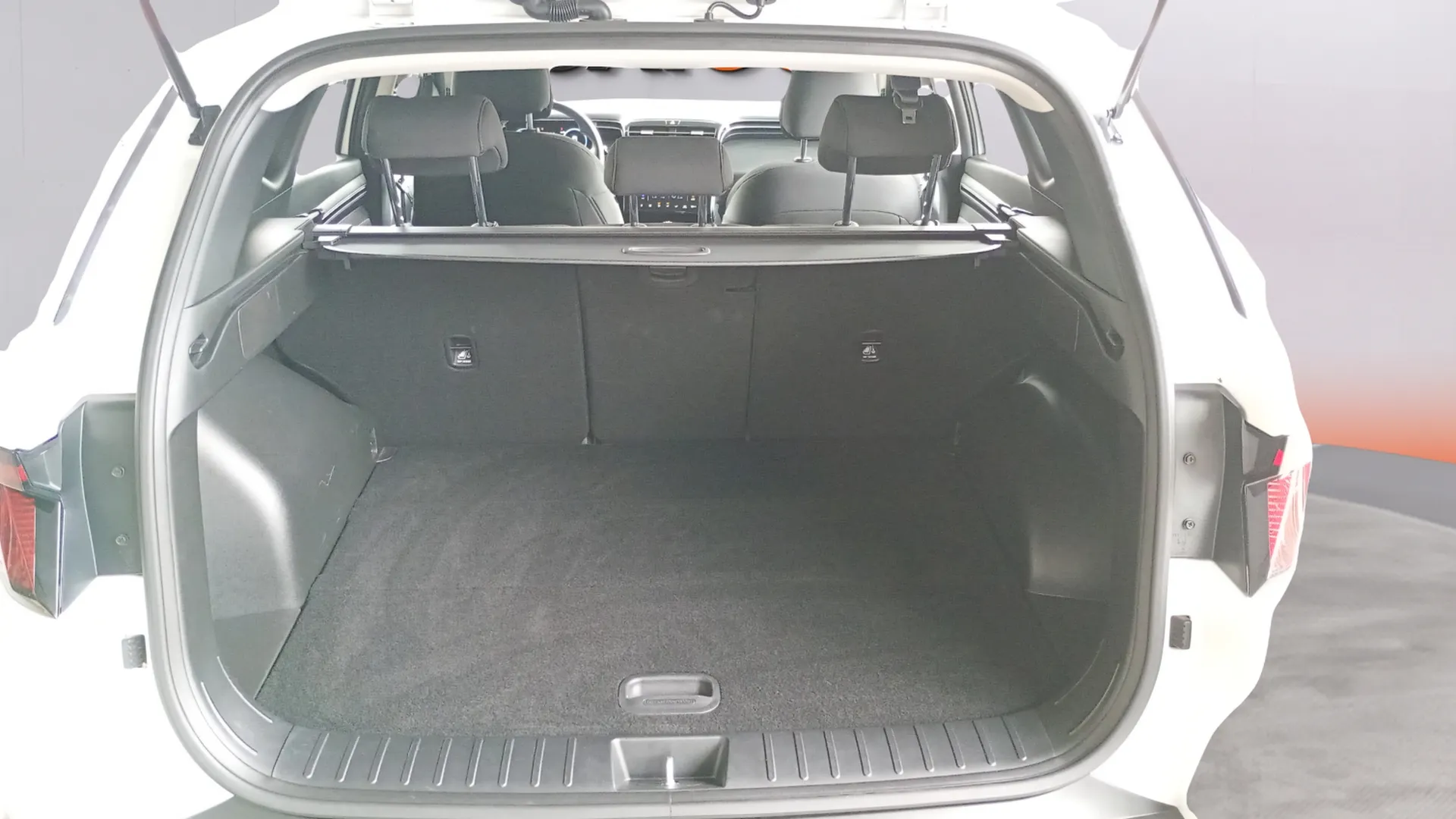 Hyundai Tucson 1.6 CRDi 48V Maxx - foto 20