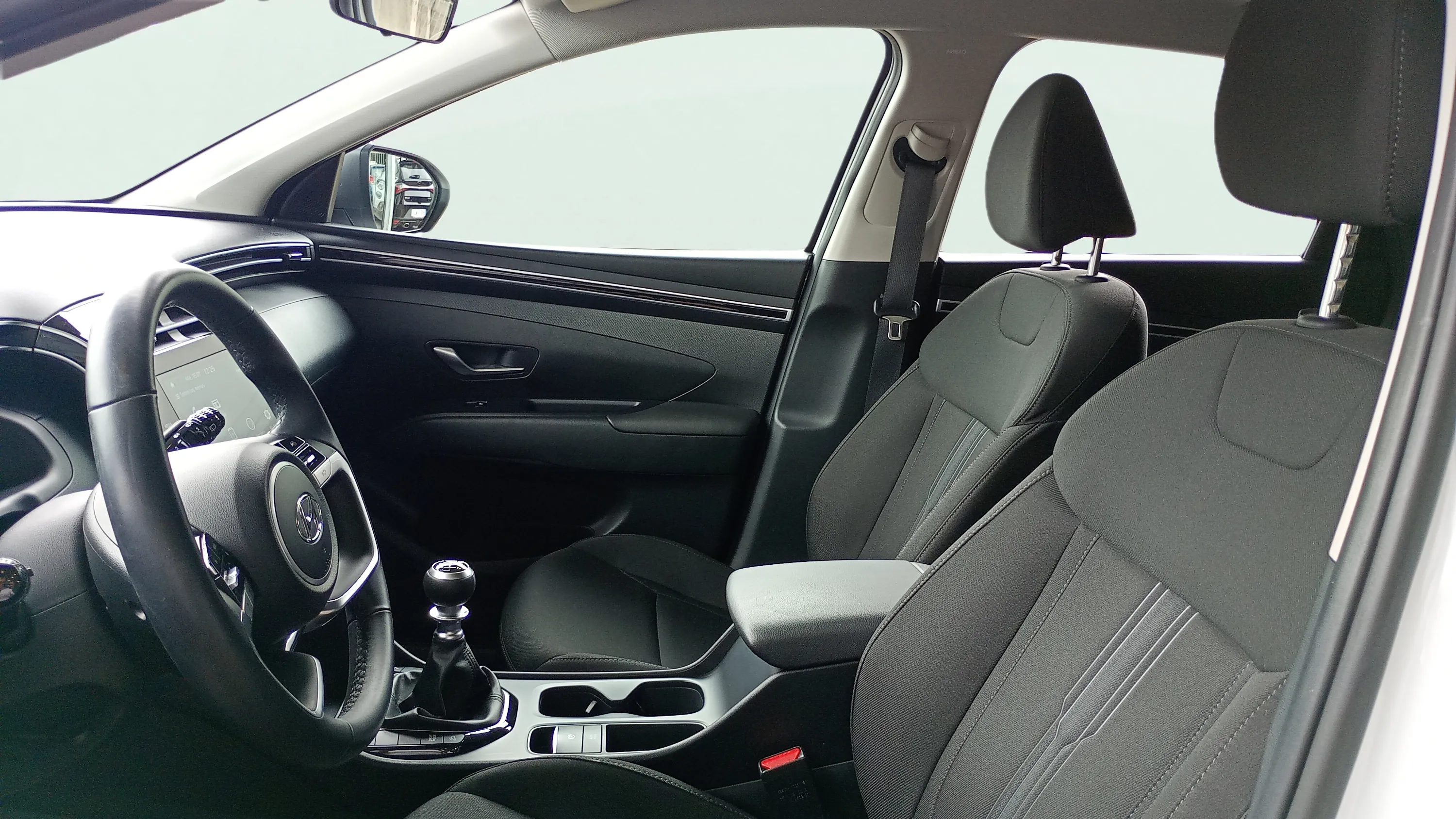 Hyundai Tucson 1.6 CRDi 48V Maxx - foto 10