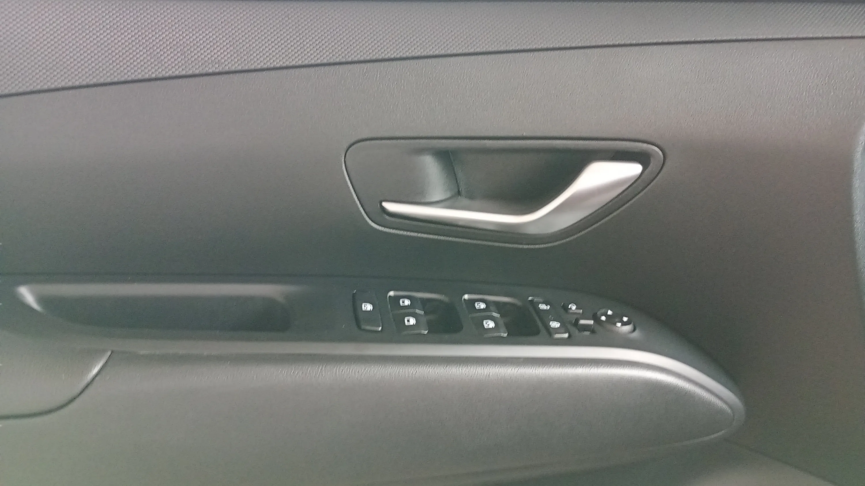 Hyundai Tucson 1.6 CRDi 48V Maxx - foto 19