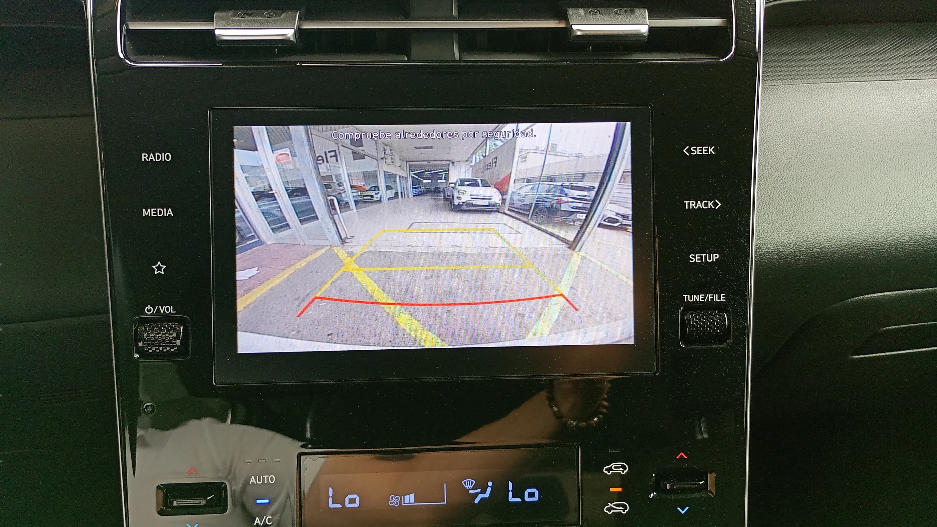 Hyundai Tucson 1.6 CRDi 48V Maxx - foto 15