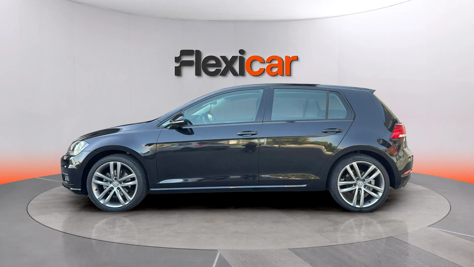 Volkswagen Golf Advance 1.6 TDI BMT - foto 11