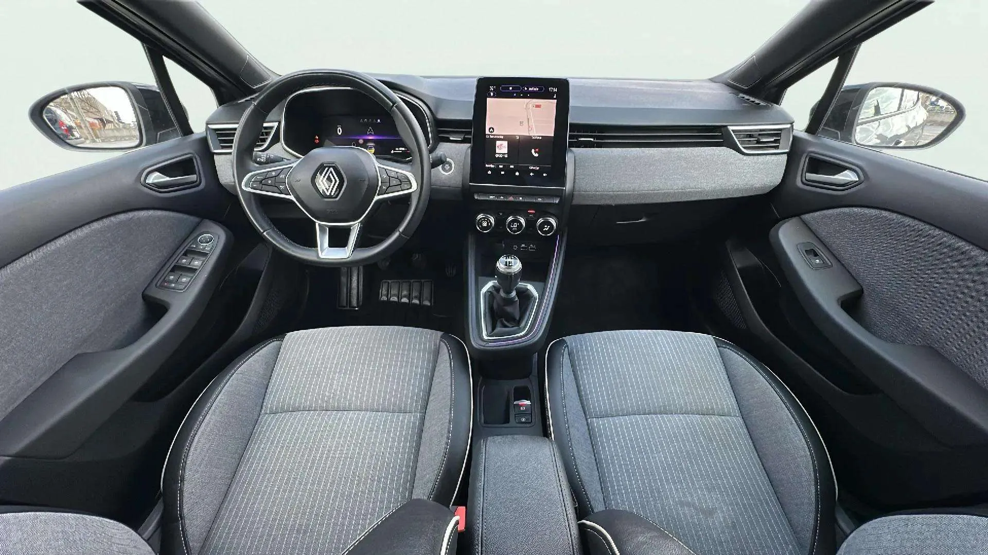 Renault Clio Techno TCe - foto 10