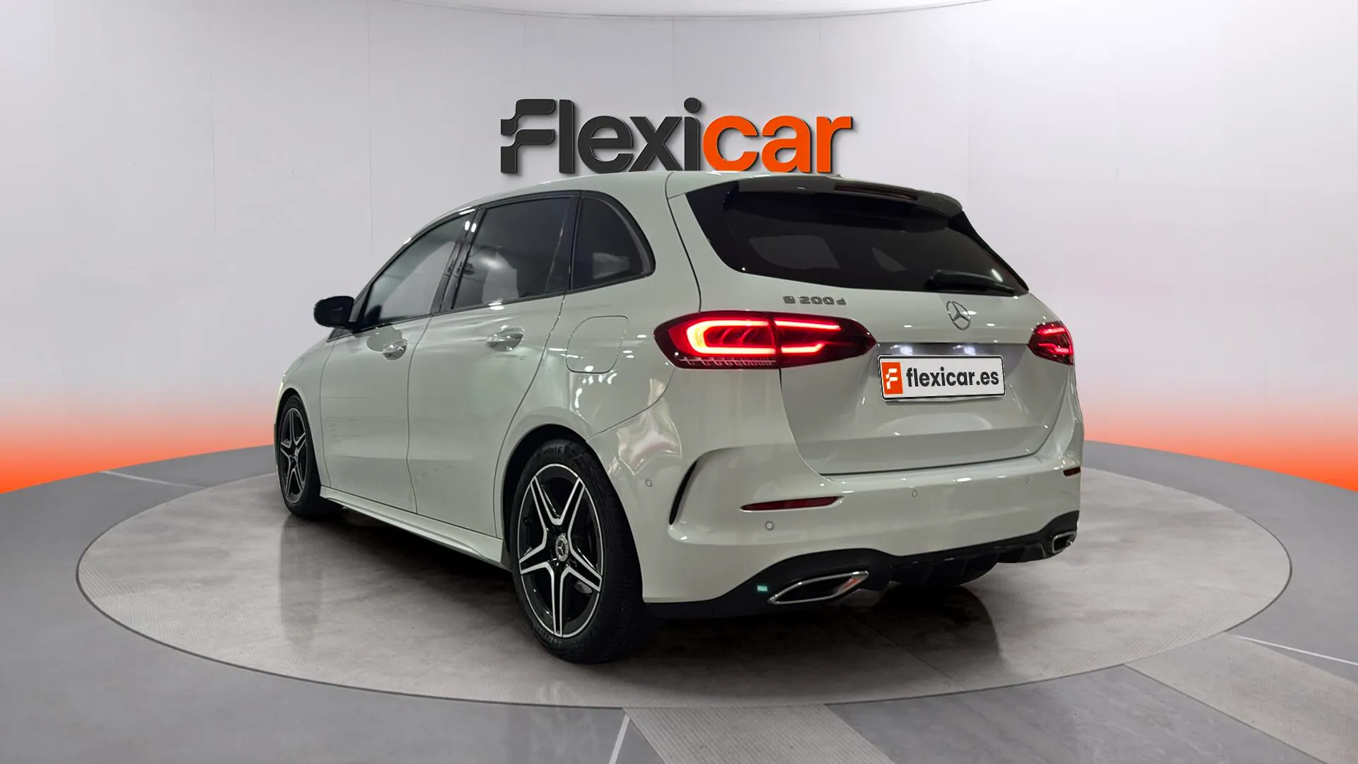 Mercedes-Benz Clase B B 200 d - foto 5