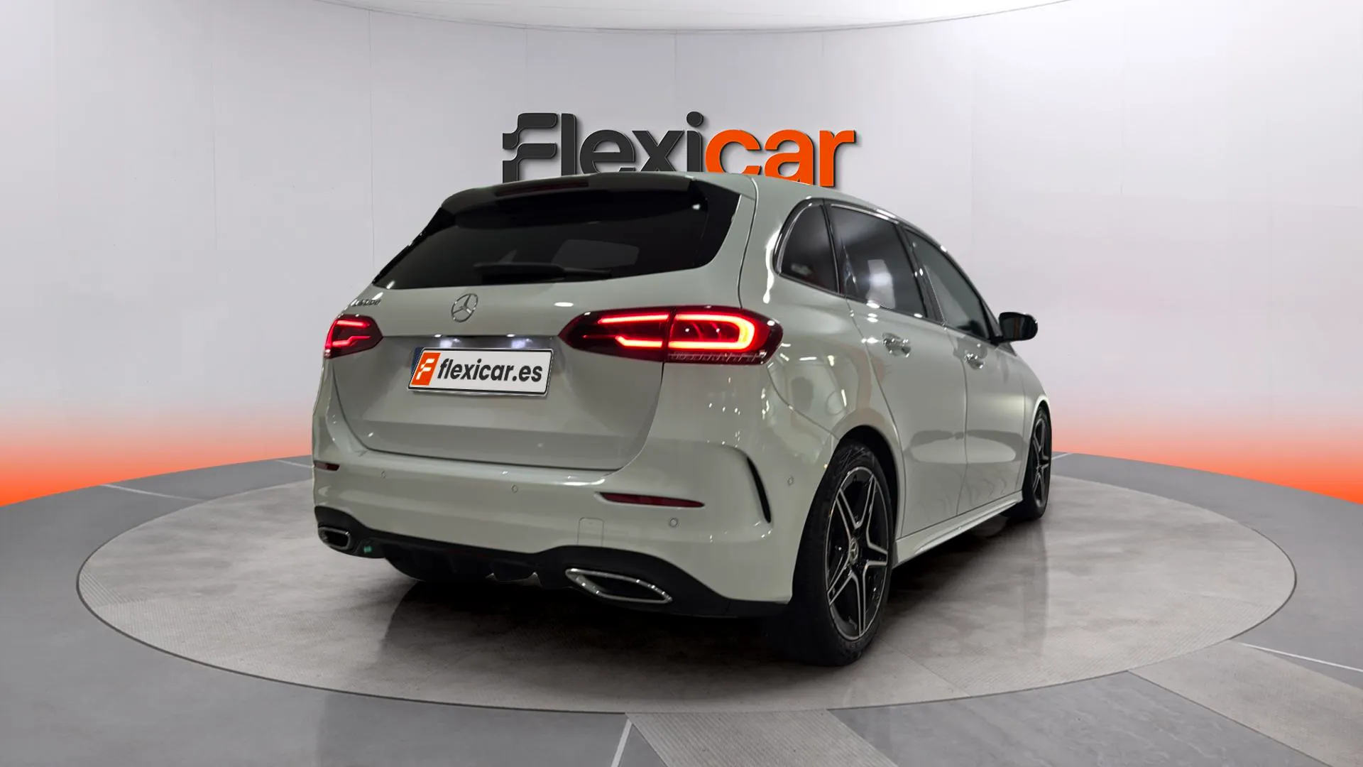 Mercedes-Benz Clase B B 200 d - foto 7