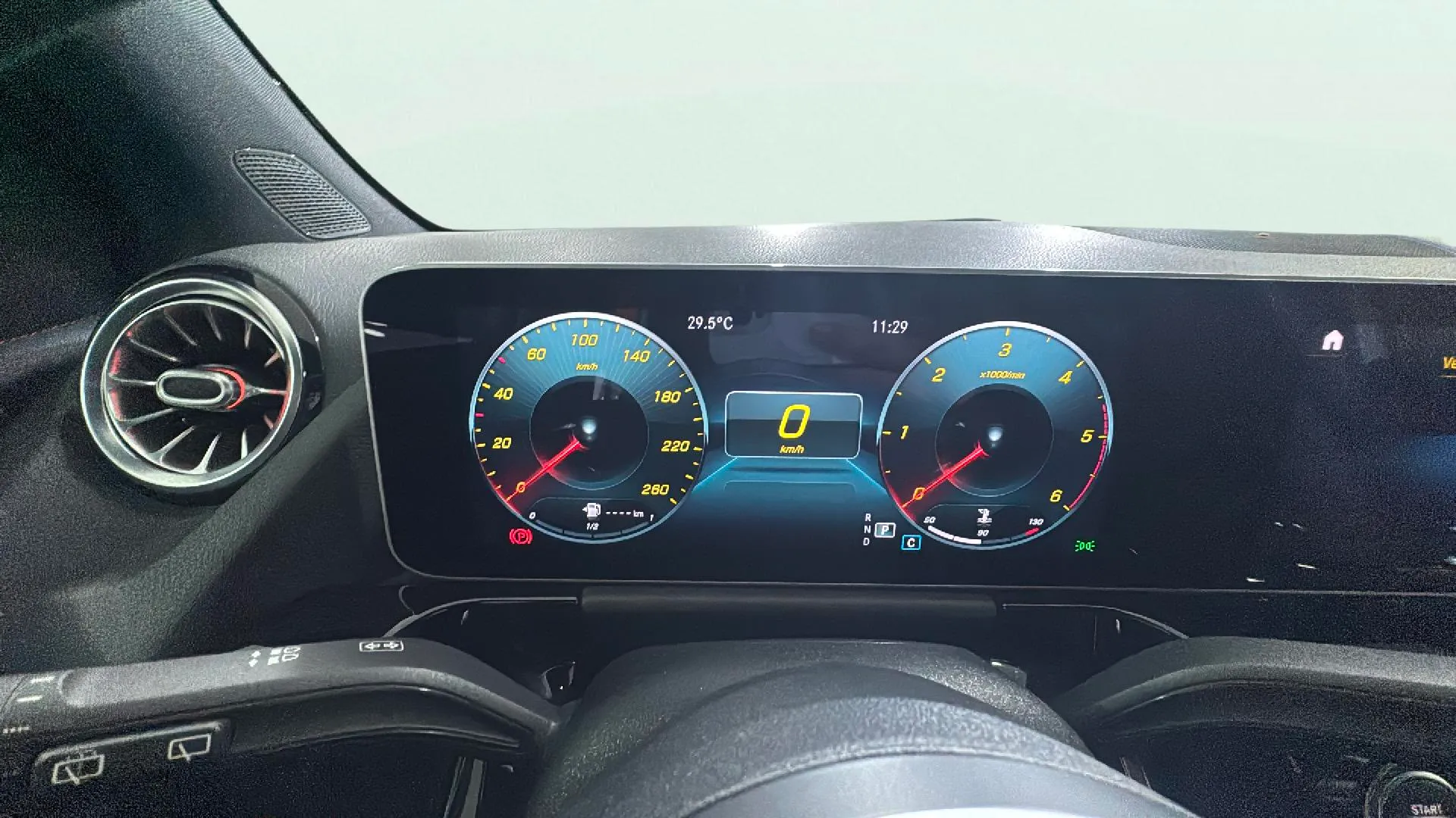 Mercedes-Benz Clase B B 200 d - foto 11