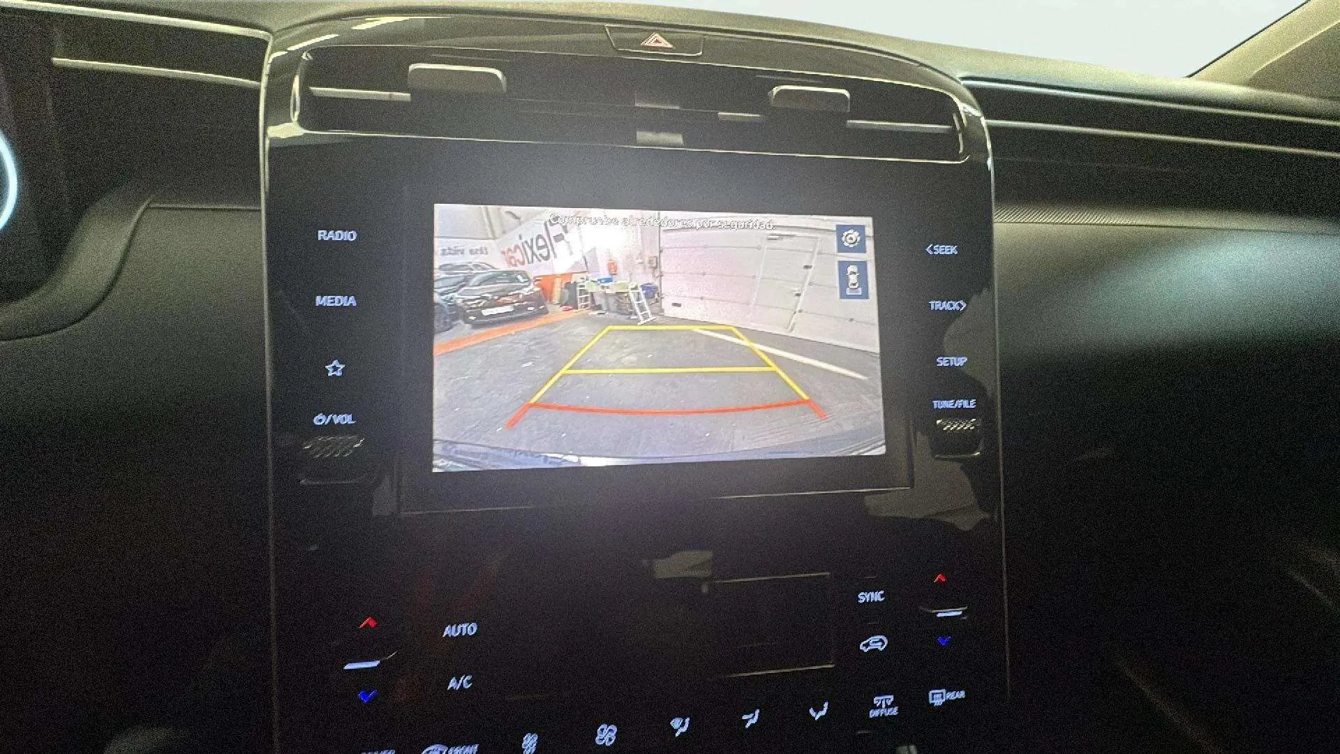 Hyundai Tucson 1.6 T-GDi HEV Maxx - foto 12