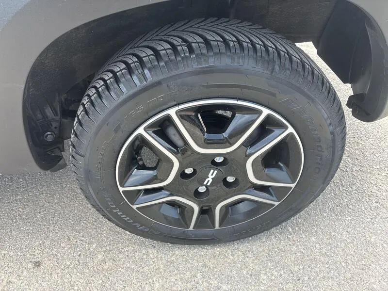 Dacia Spring Expression - foto 12
