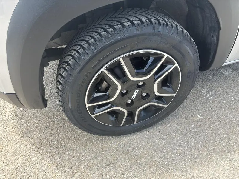 Dacia Spring Expression - foto 11