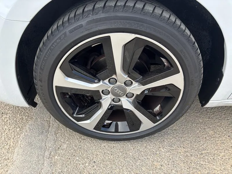 Audi A1 25 TFSI - foto 11