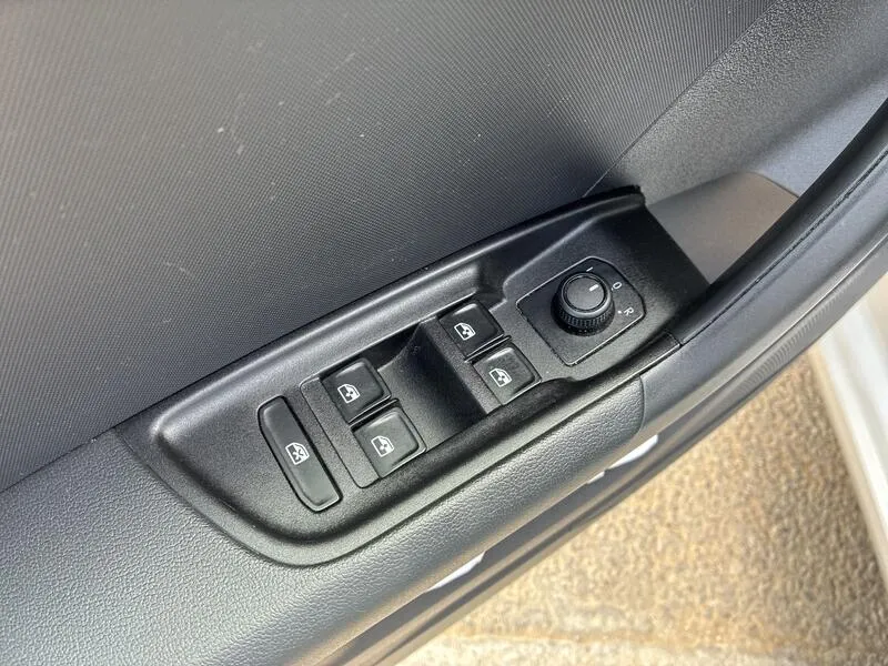 Audi A1 25 TFSI - foto 28