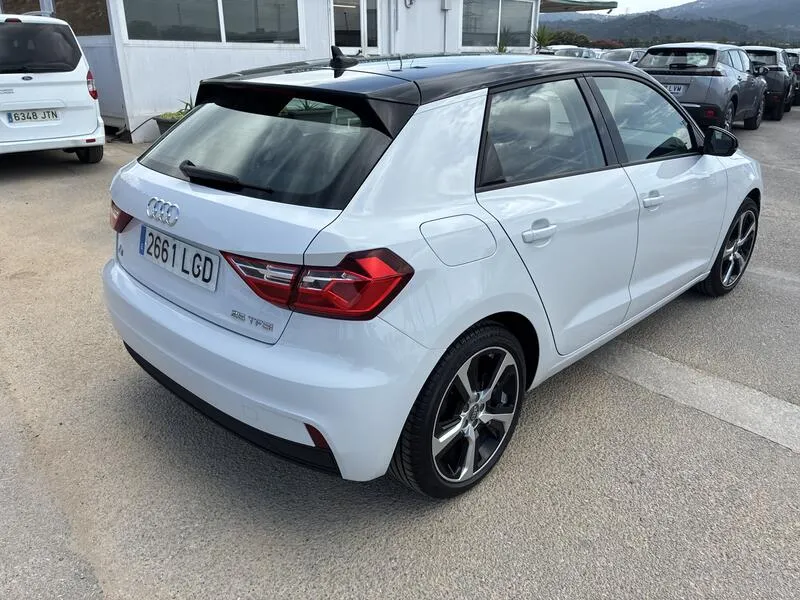 Audi A1 25 TFSI - foto 6