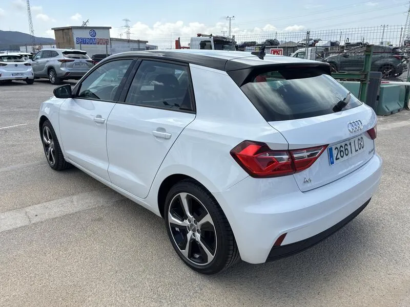 Audi A1 25 TFSI - foto 4