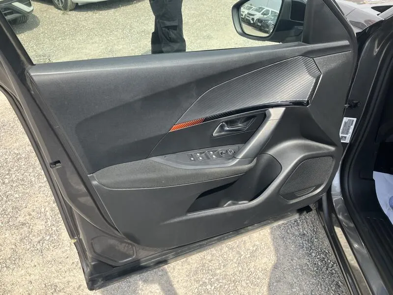 Peugeot 2008 BlueHDi Active - foto 25