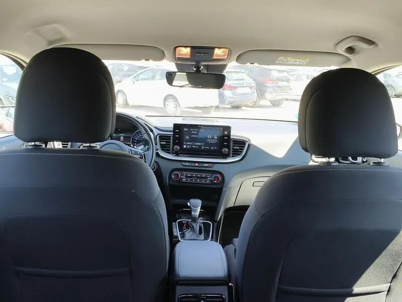 Kia XCeed 1.6 GDi eDrive - foto 18