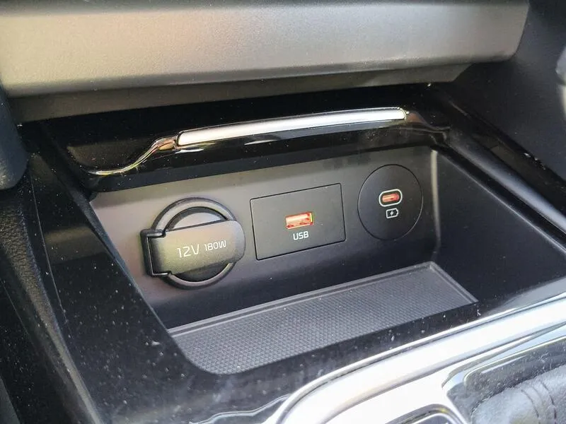 Kia XCeed 1.6 GDi eDrive - foto 37