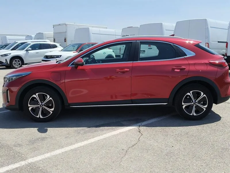 Kia XCeed 1.6 GDi eDrive - foto 3